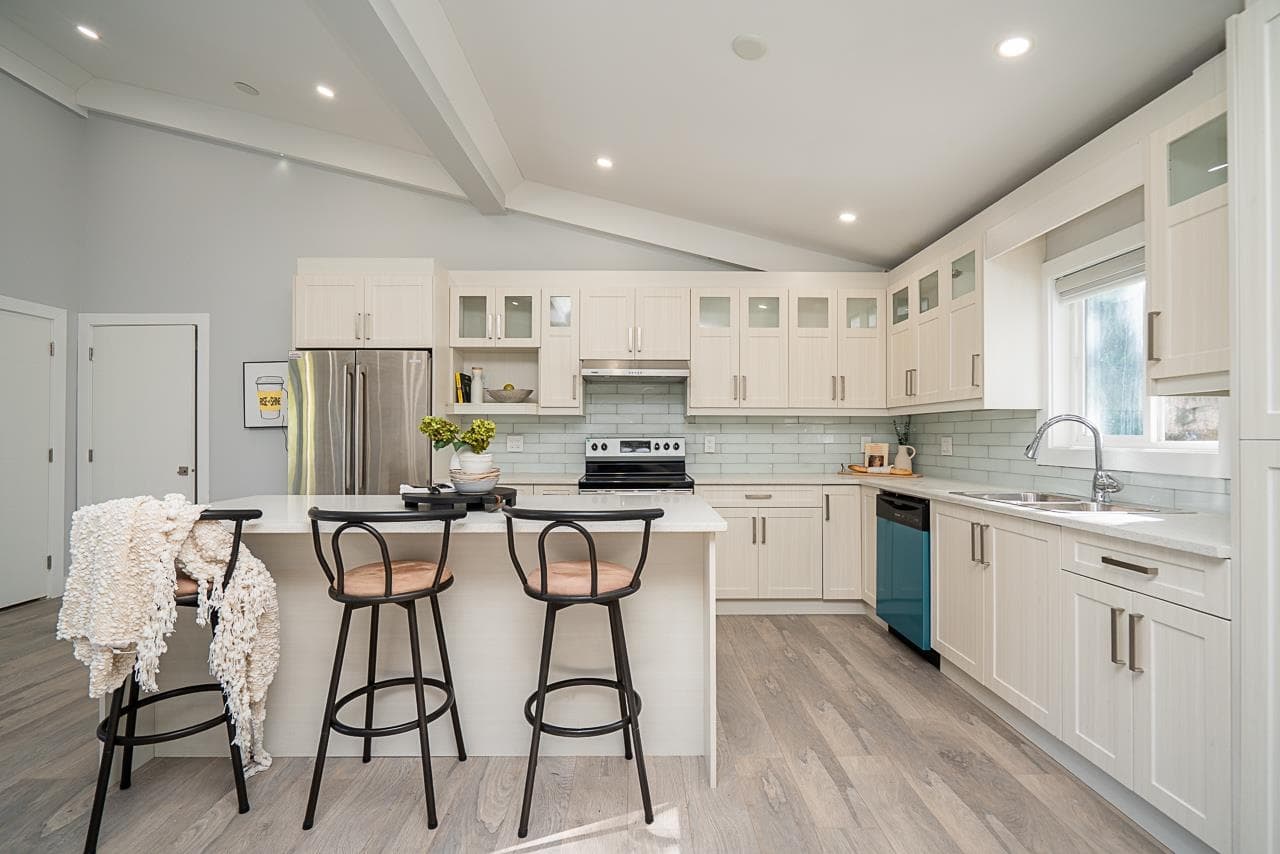 1675 136 Street, Surrey, V4A 4E3 — photo 5