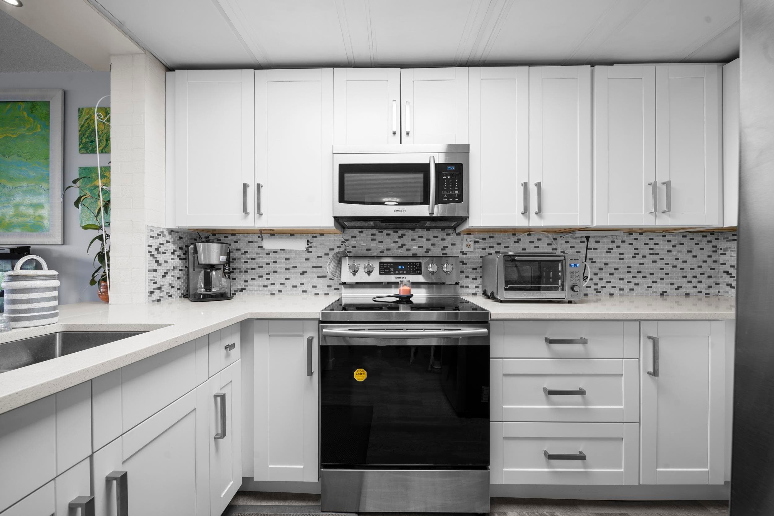 1205 - 14881 103a Avenue, Surrey, V3R 0M5 — photo 5