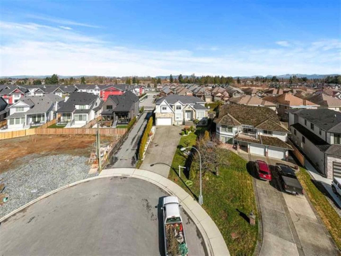 2964 Bergman Street, Abbotsford, V4X 1H3 — photo 2