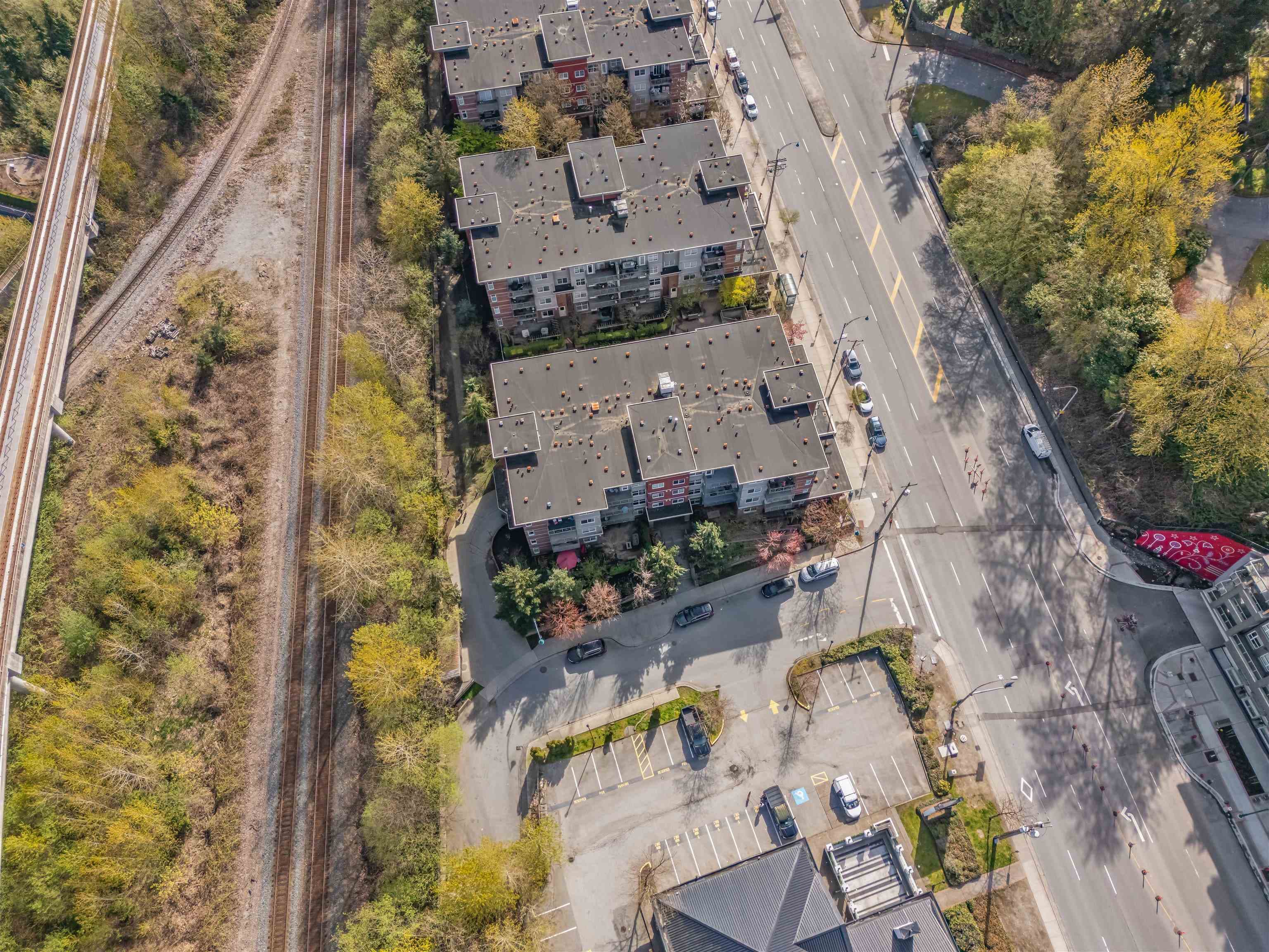 203 - 3240 St Johns Street, Port Moody, V3H 0C1 — photo 4