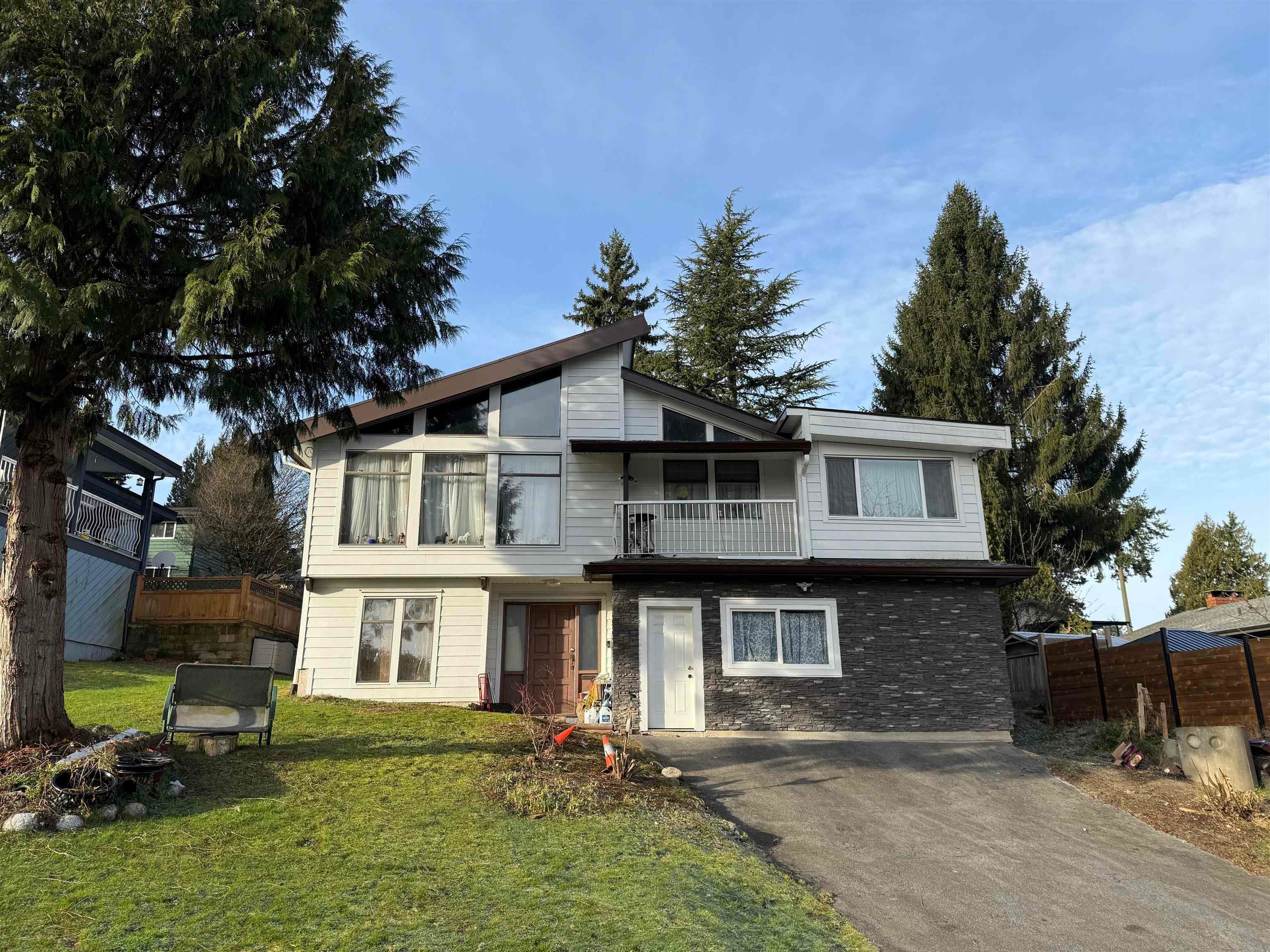1020 Dory Street, Coquitlam