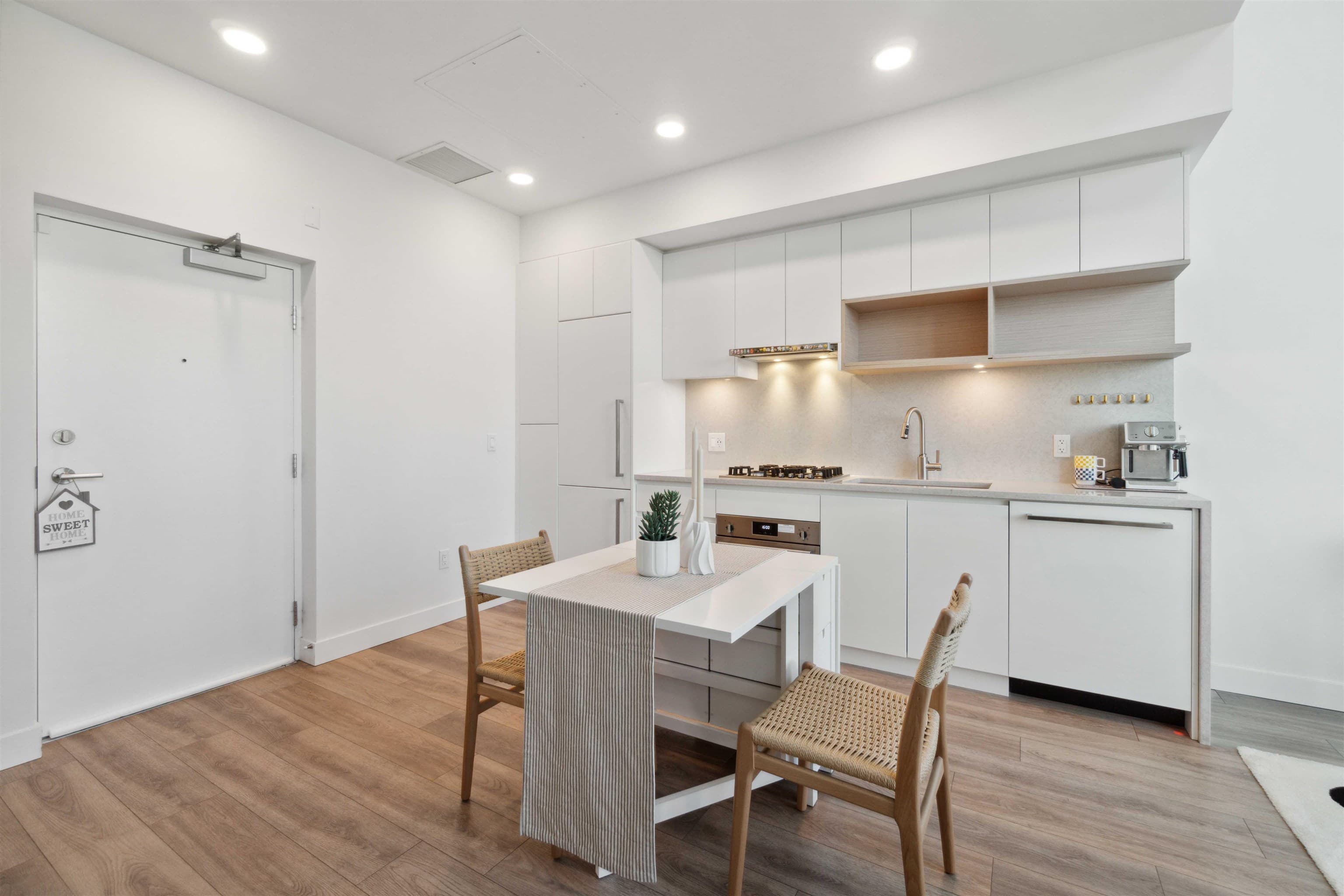 104 - 4433 Alaska Street, Burnaby, V5C 5T3 — photo 4