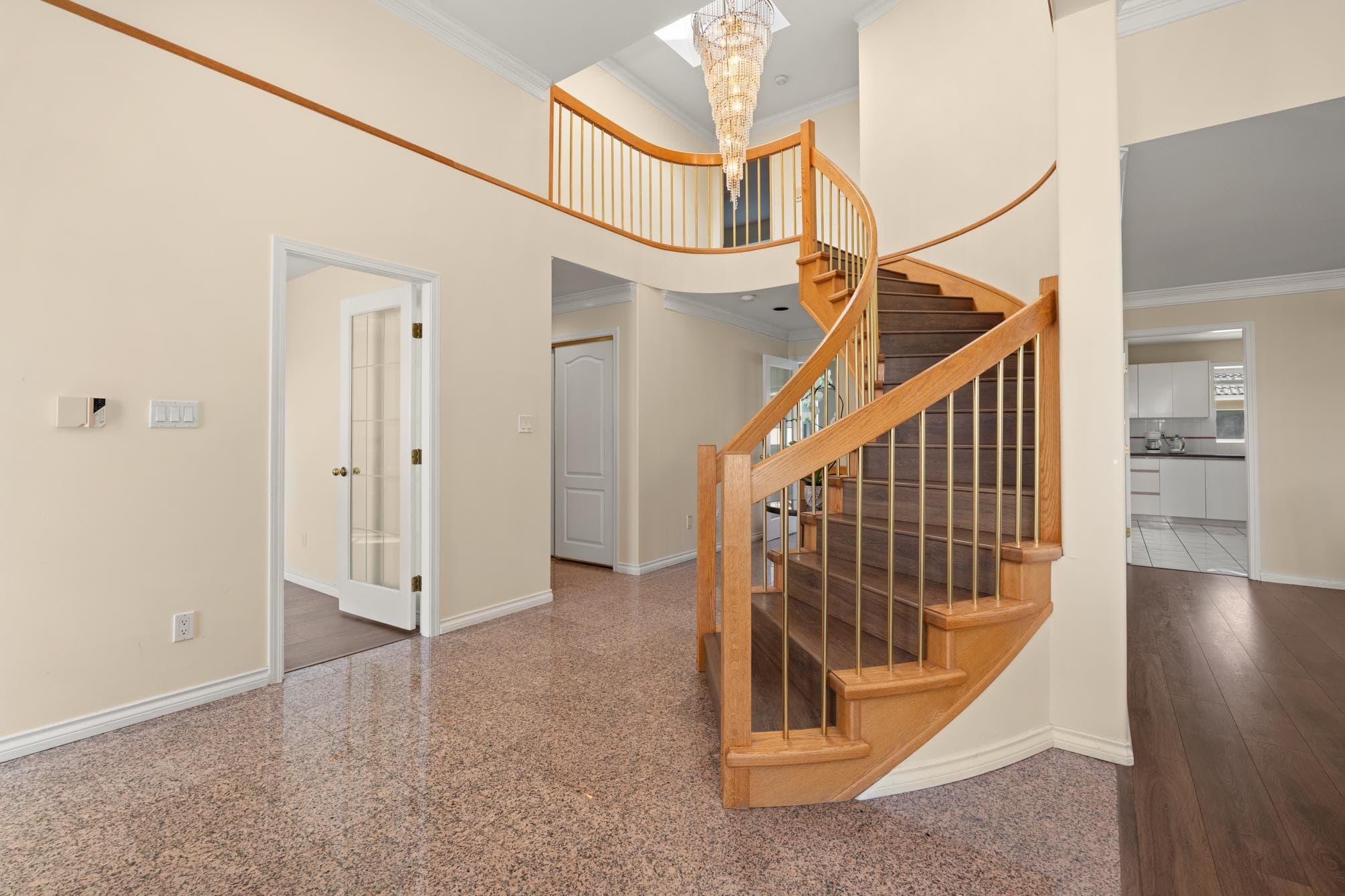4055 Napier Street, Burnaby, V5C 3G3 — photo 3