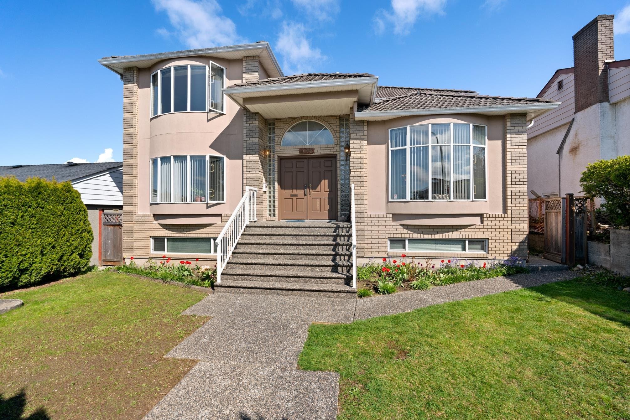 4055 Napier Street, Burnaby