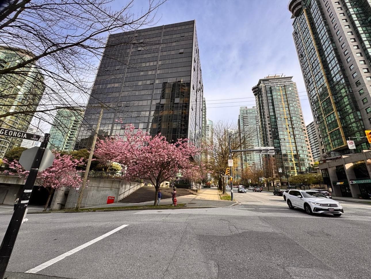611 - 1333 W Georgia Street, Vancouver