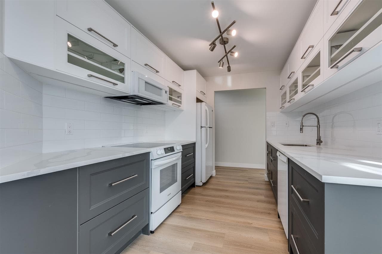 119 - 1150 Quayside Drive, New Westminster, V3M 6E1 — photo 3