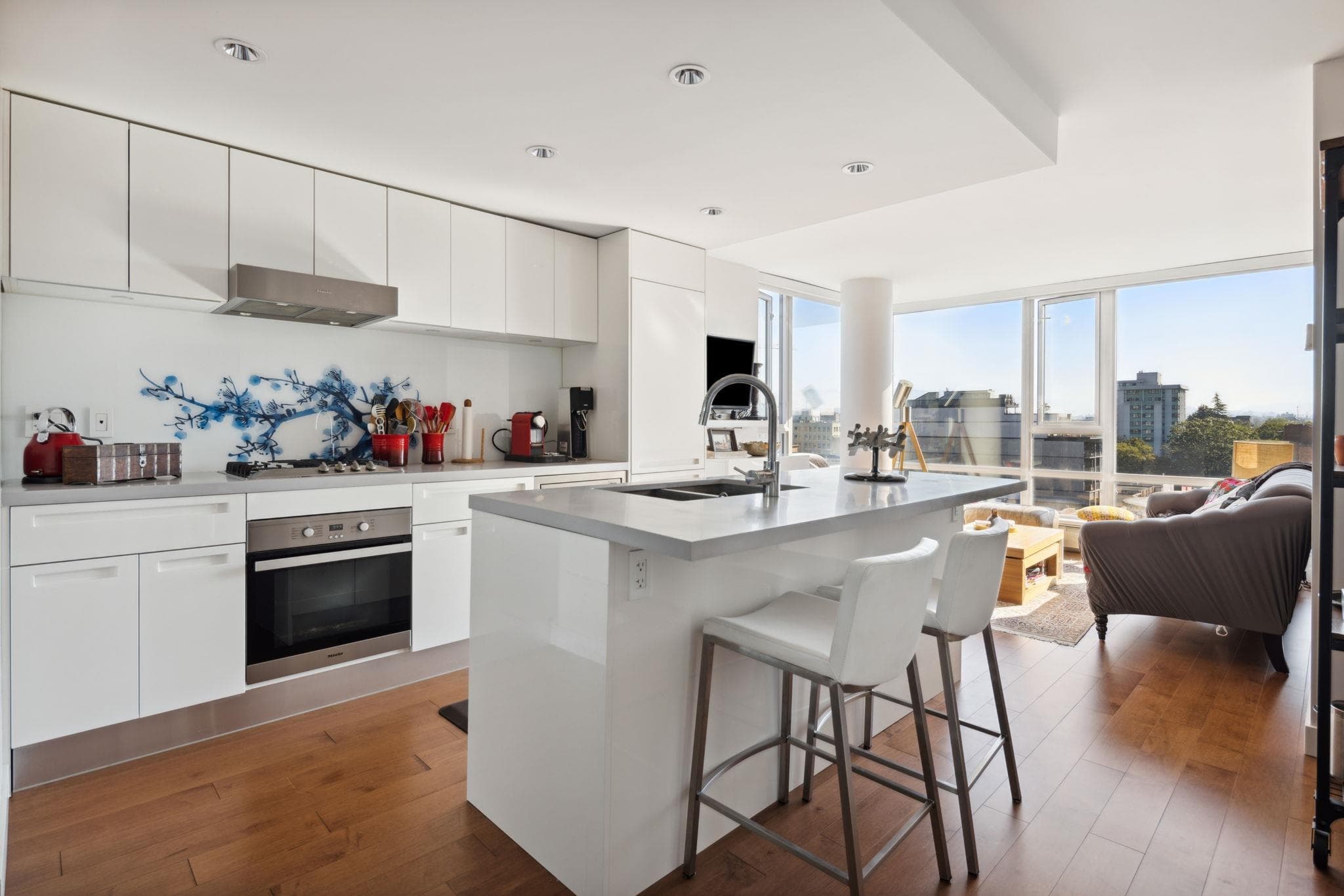 1507 - 188 Keefer Street, Vancouver, V6A 0E3 — photo 2