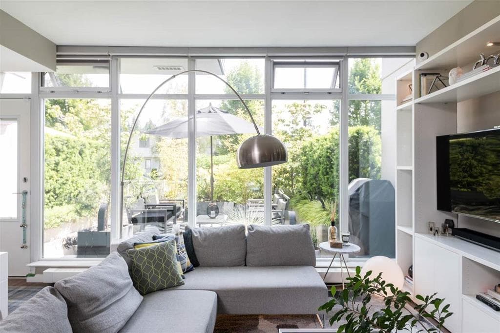 1627 Eastern Avenue, North Vancouver