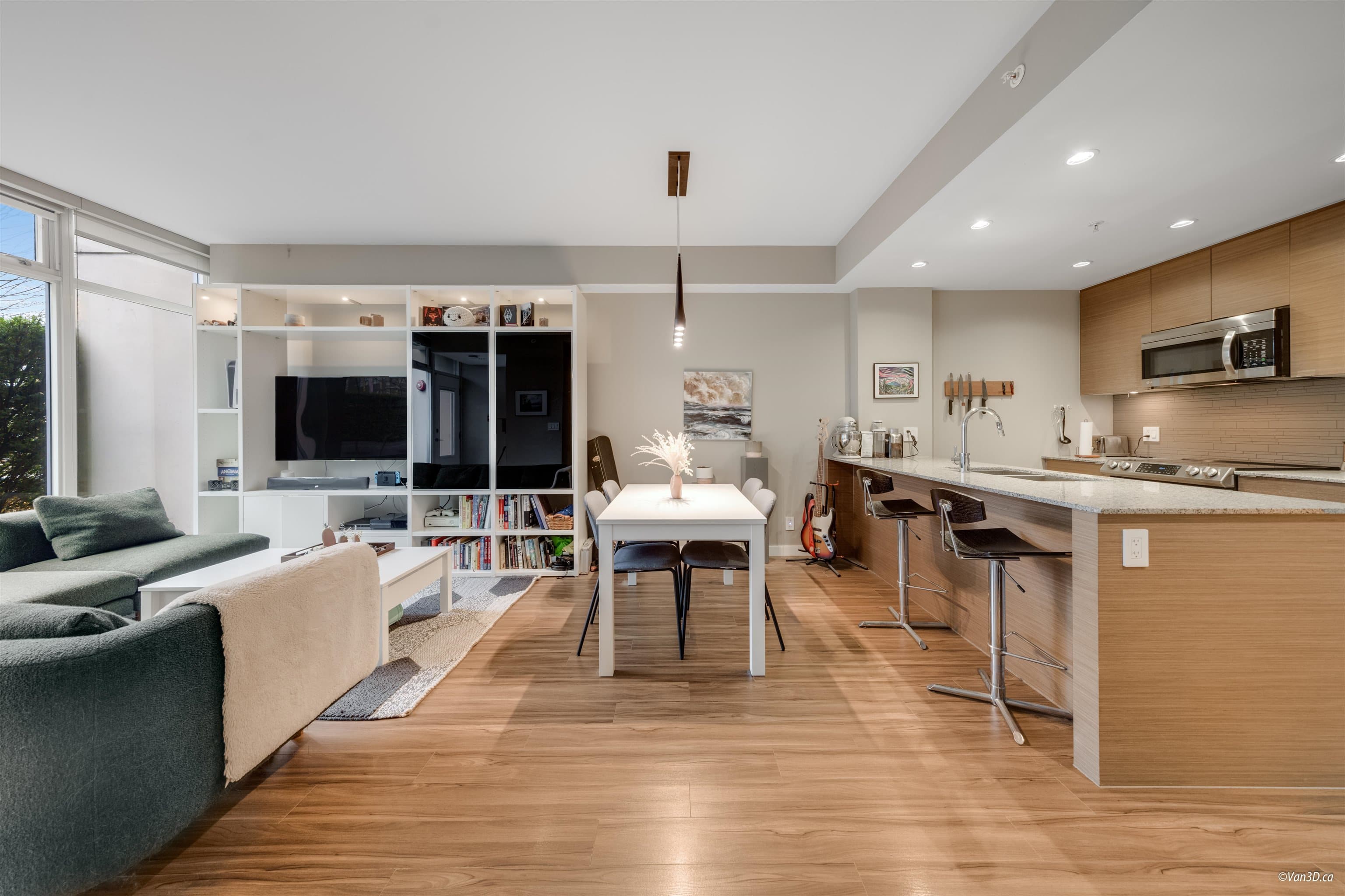 1627 Eastern Avenue, North Vancouver, V7L 0C4 — photo 5