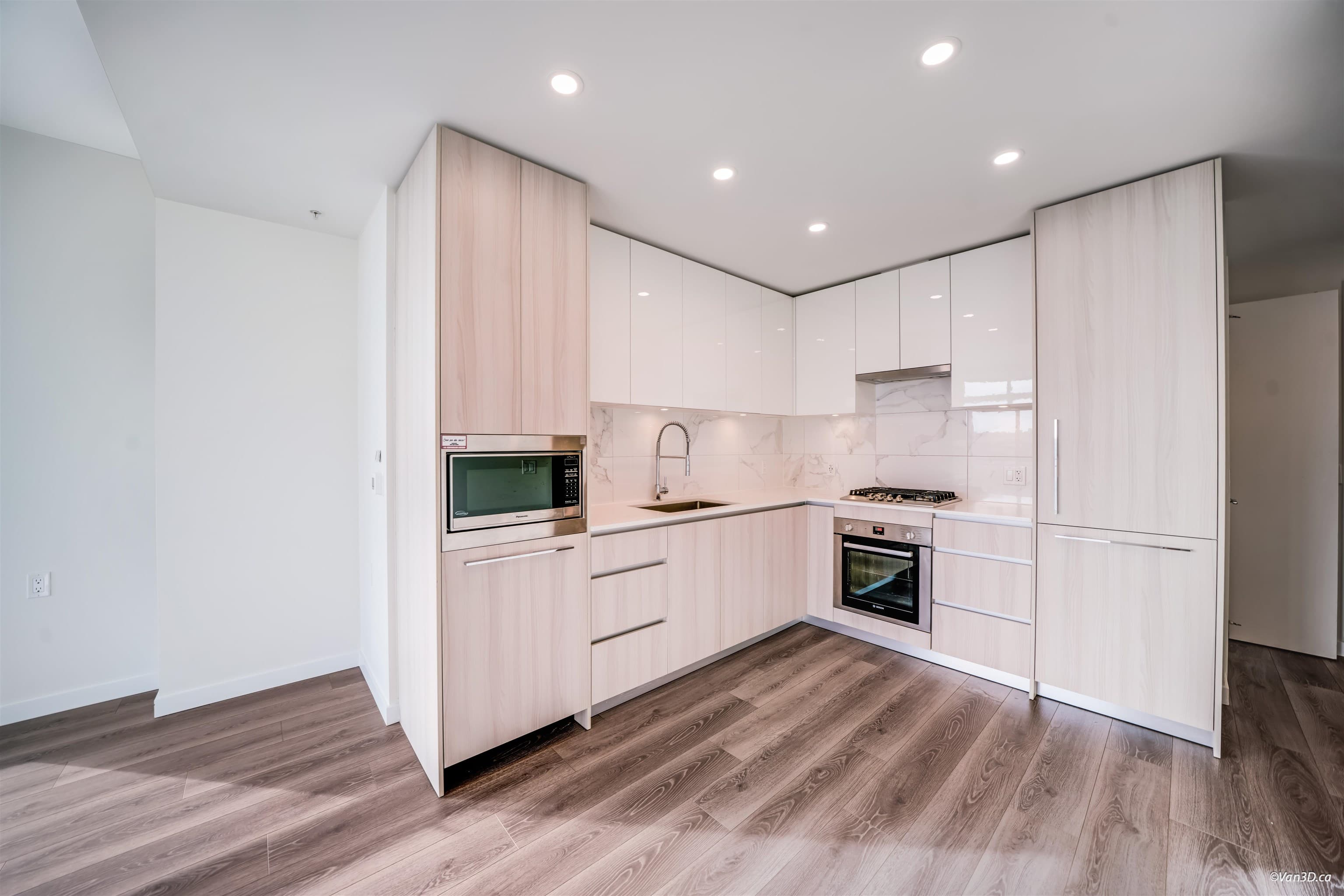 1808 - 5311 Goring Street, Burnaby, V5B 0B5 — photo 4