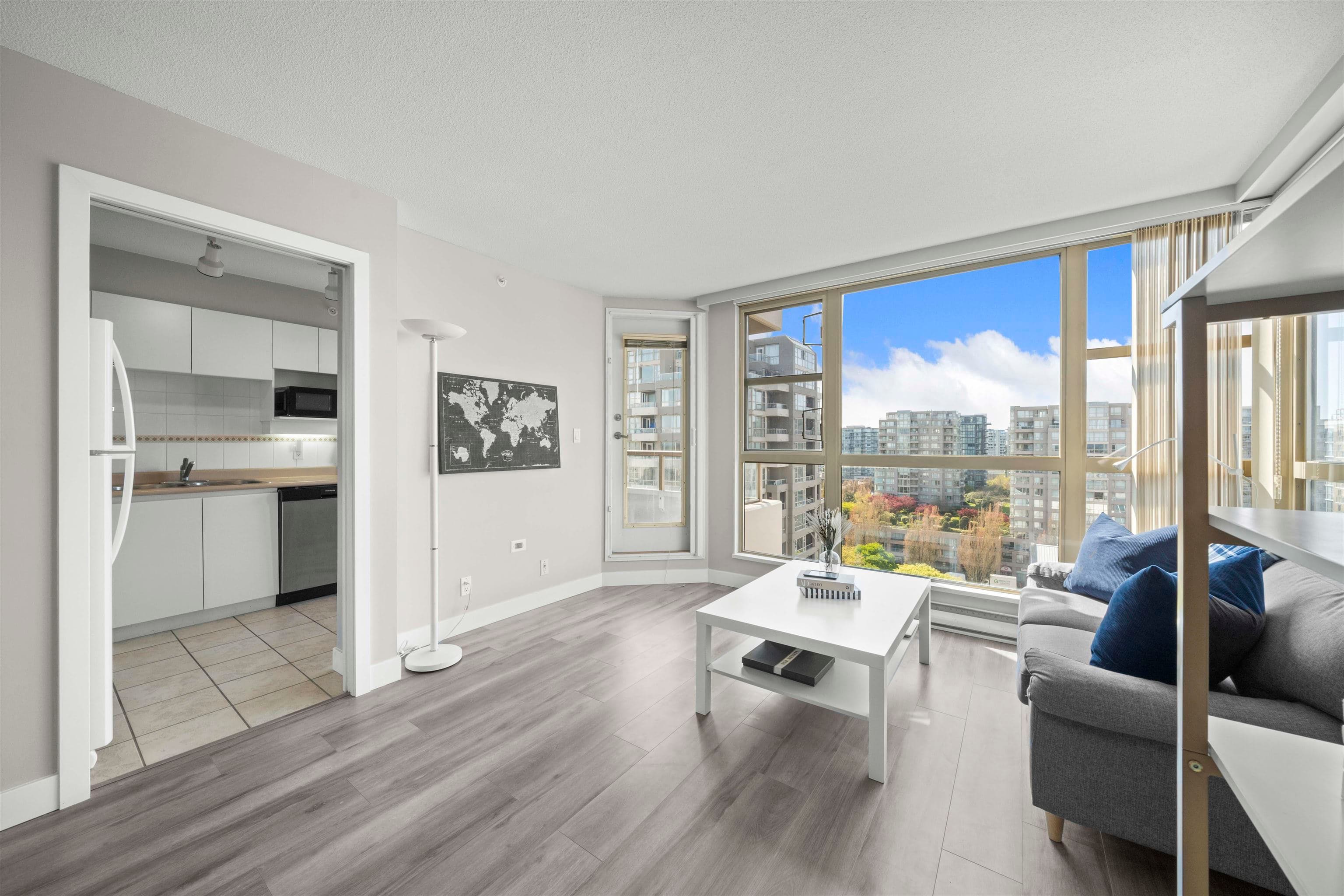 1307 - 6119 Cooney Road, Richmond, V6Y 4B7 — photo 3