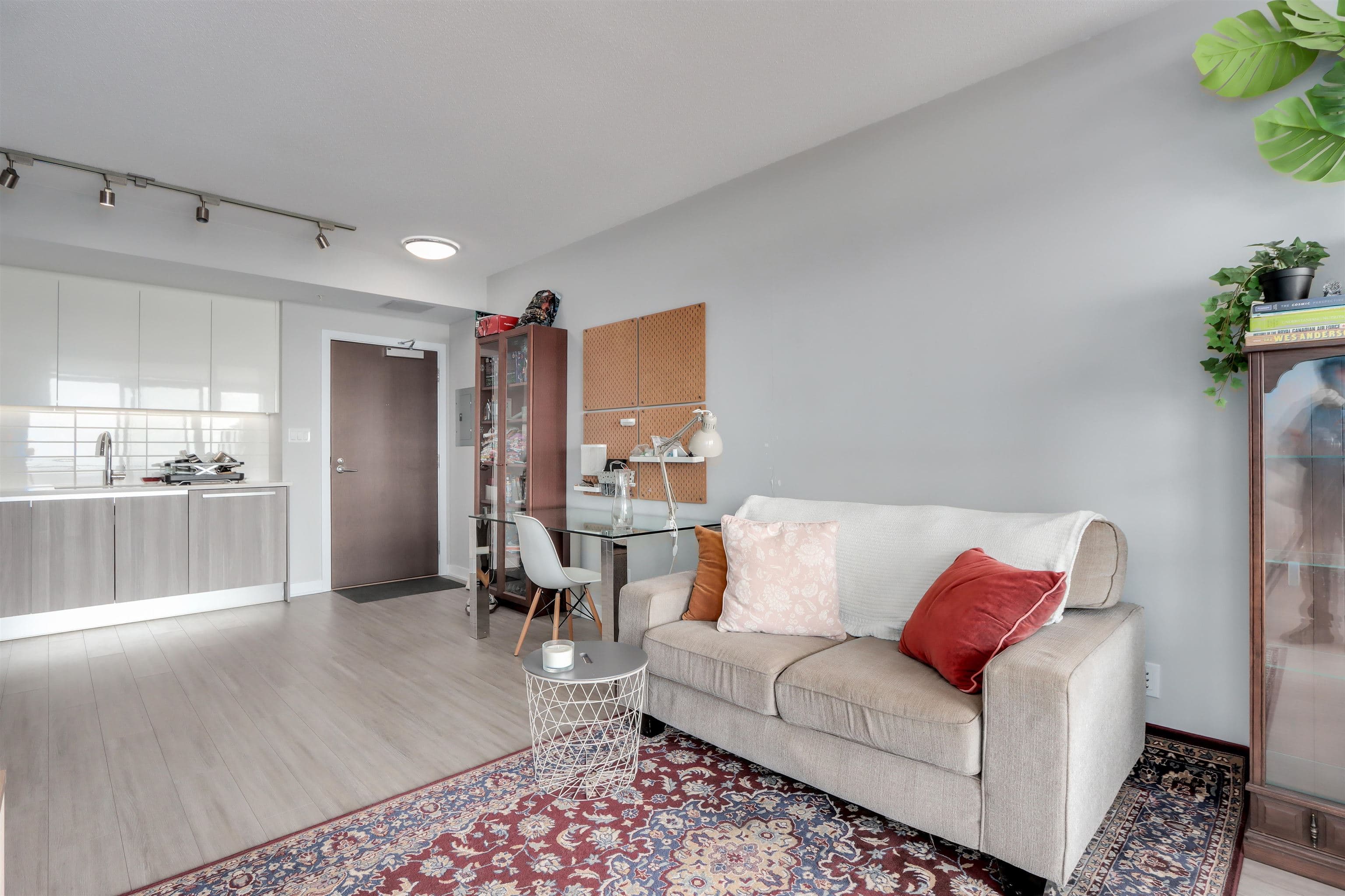 3208 - 4900 Lennox Lane, Burnaby, V5H 0G9 — photo 5