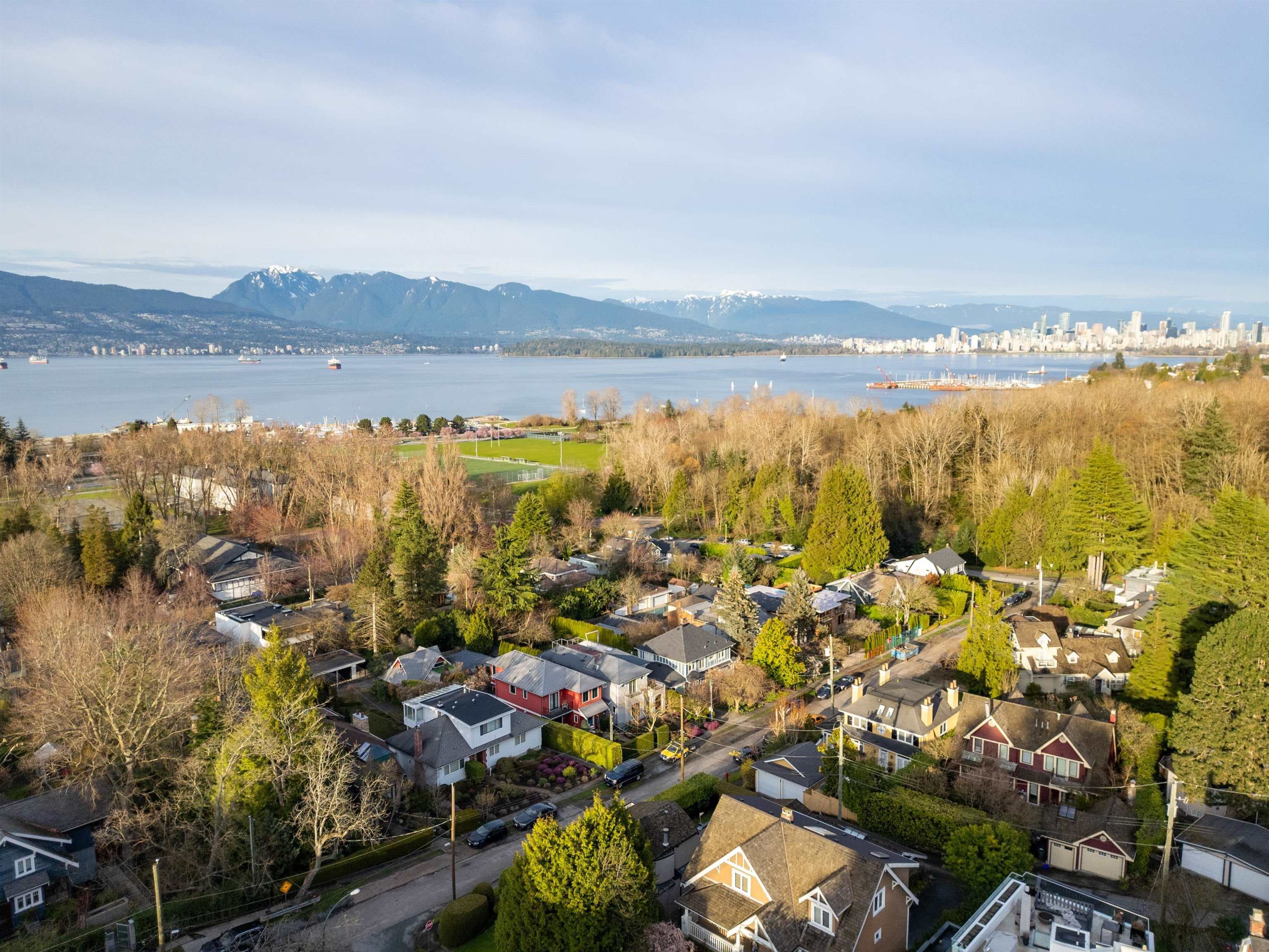 4341 W 3rd Avenue, Vancouver