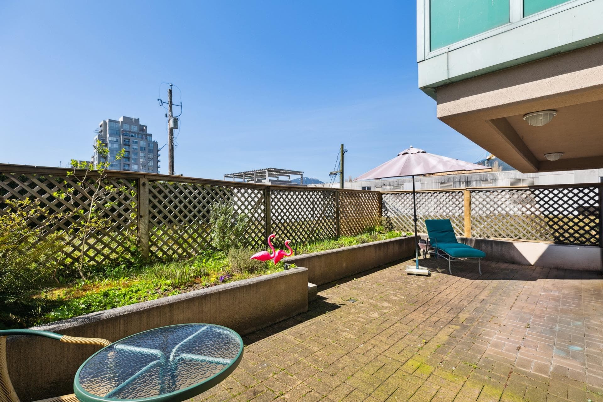 201 - 1555 Eastern Avenue, North Vancouver, V7L 3G2 — photo 1