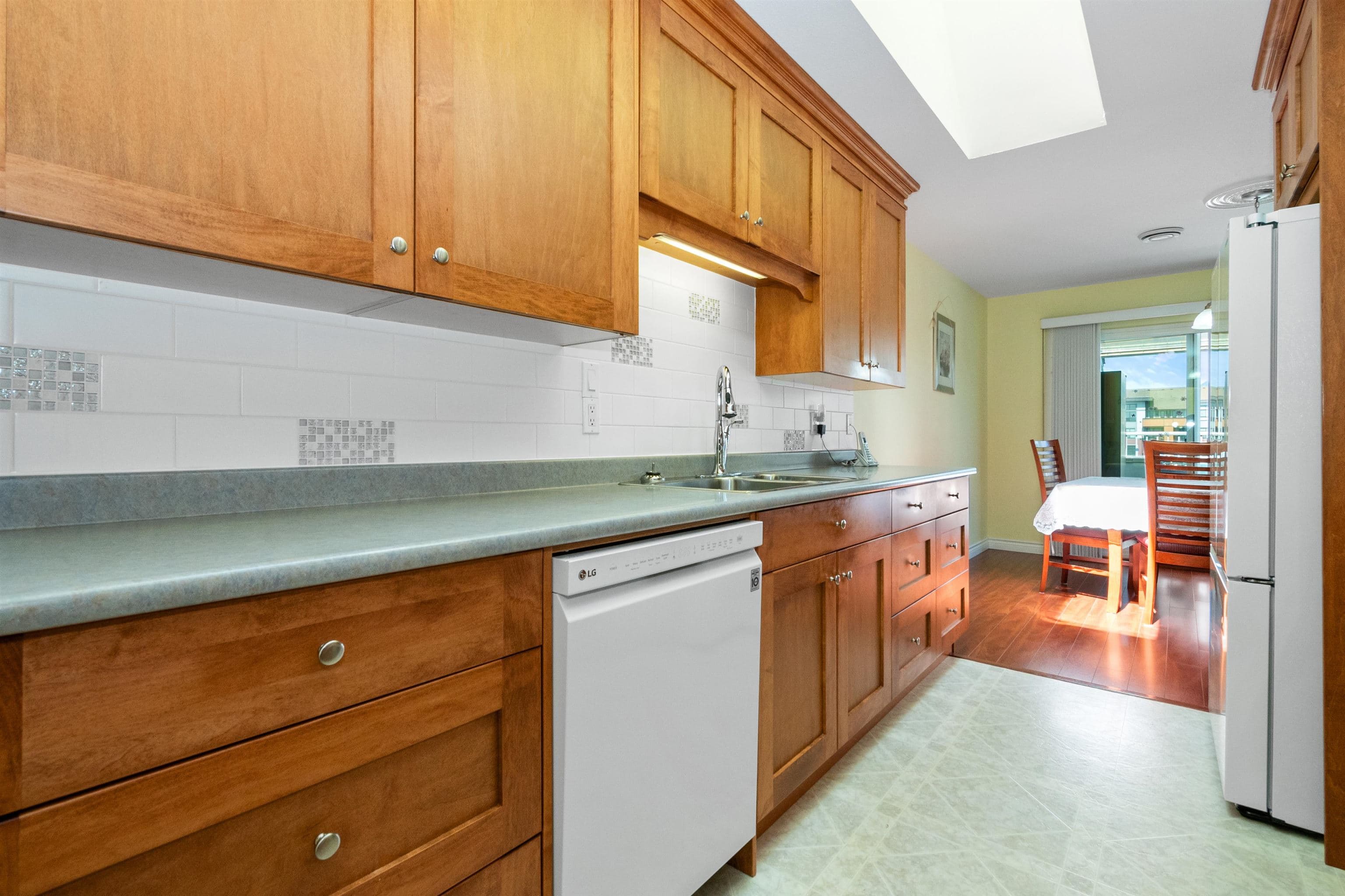 401 - 9175 Edward Street, Chilliwack, V2P 4C5 — photo 4