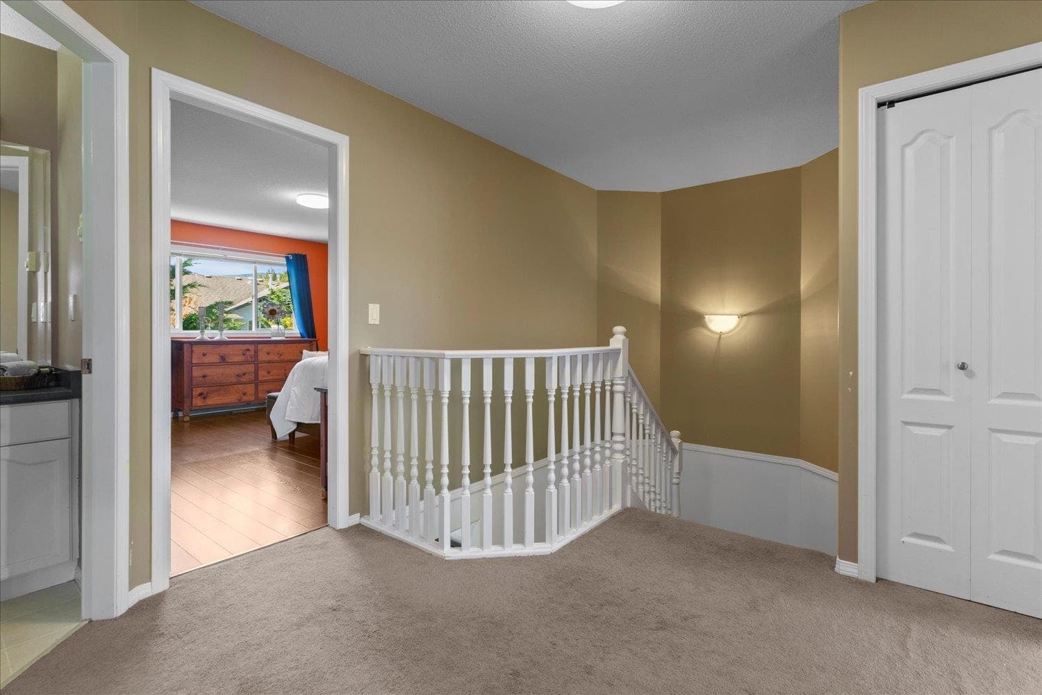 100 - 46360 Valleyview Road, Chilliwack, V2R 5L7 — photo 4