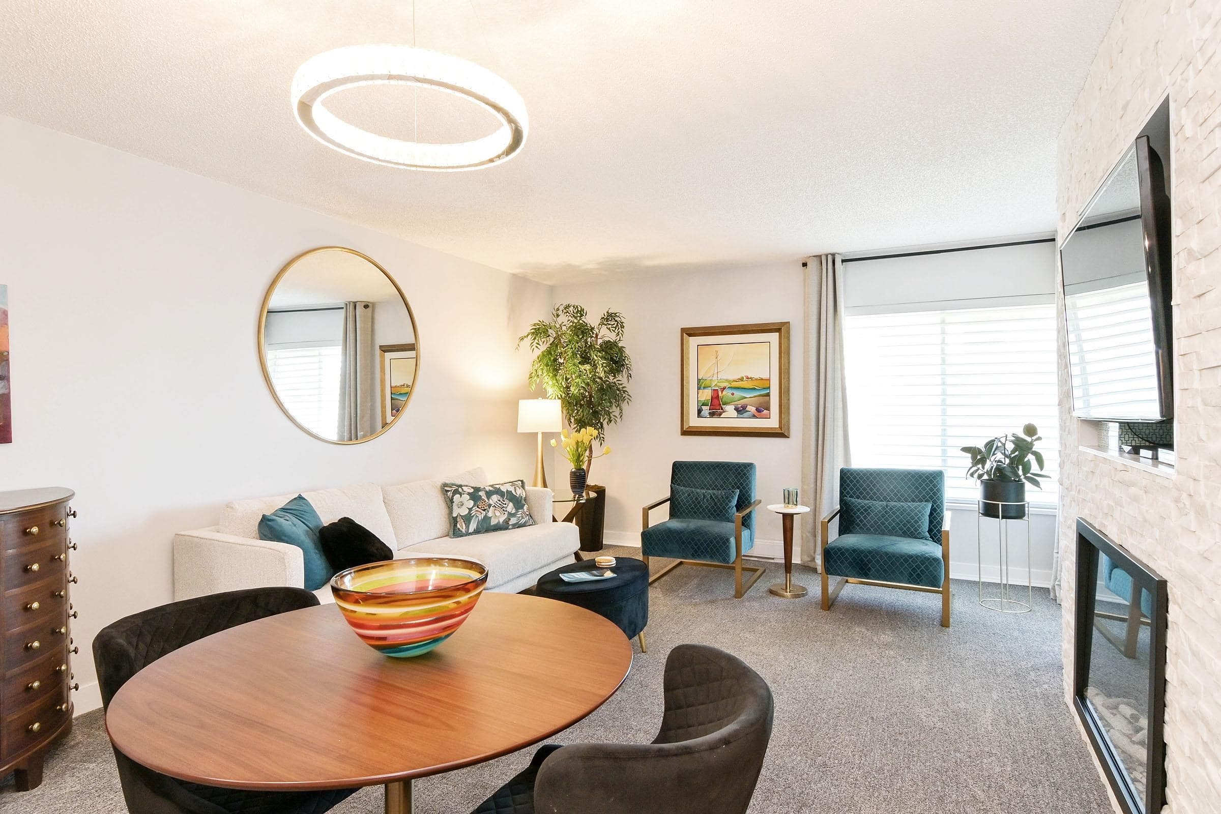 302 - 1355 Winter Street, White Rock, V4B 3Y2 — photo 2