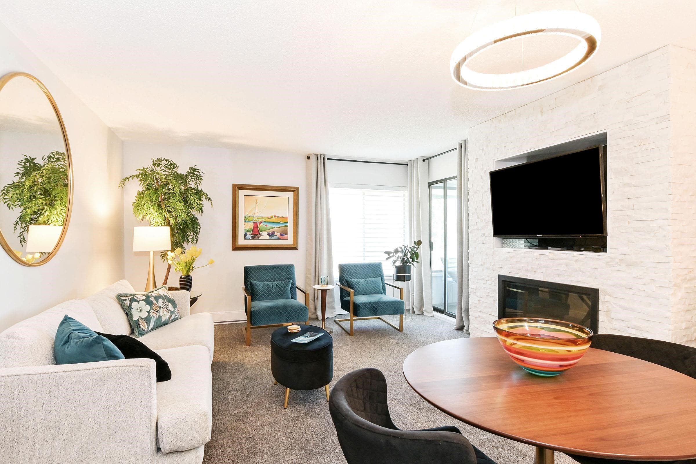302 - 1355 Winter Street, White Rock, V4B 3Y2 — photo 1