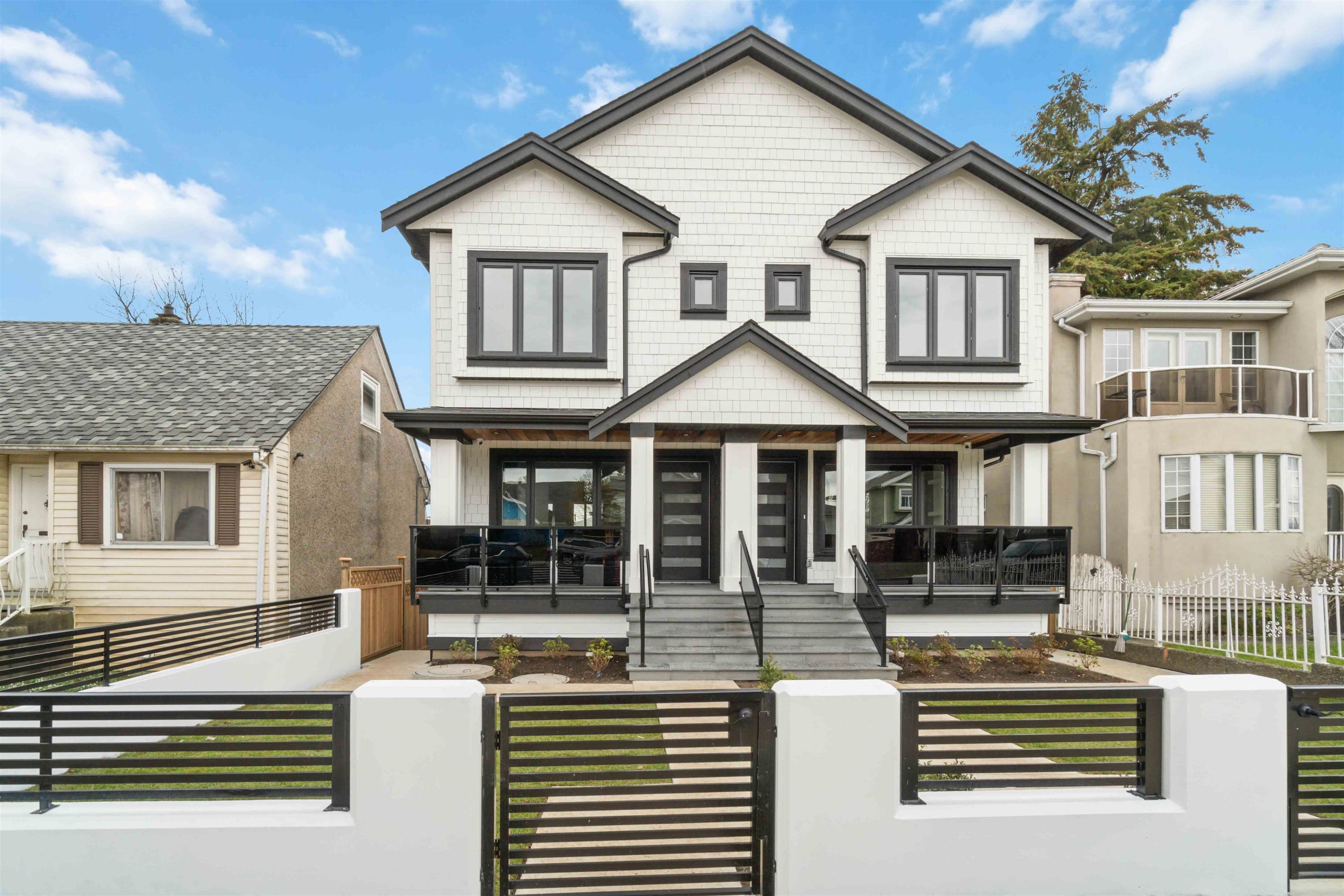 2 - 5737 Clarendon Street, Vancouver