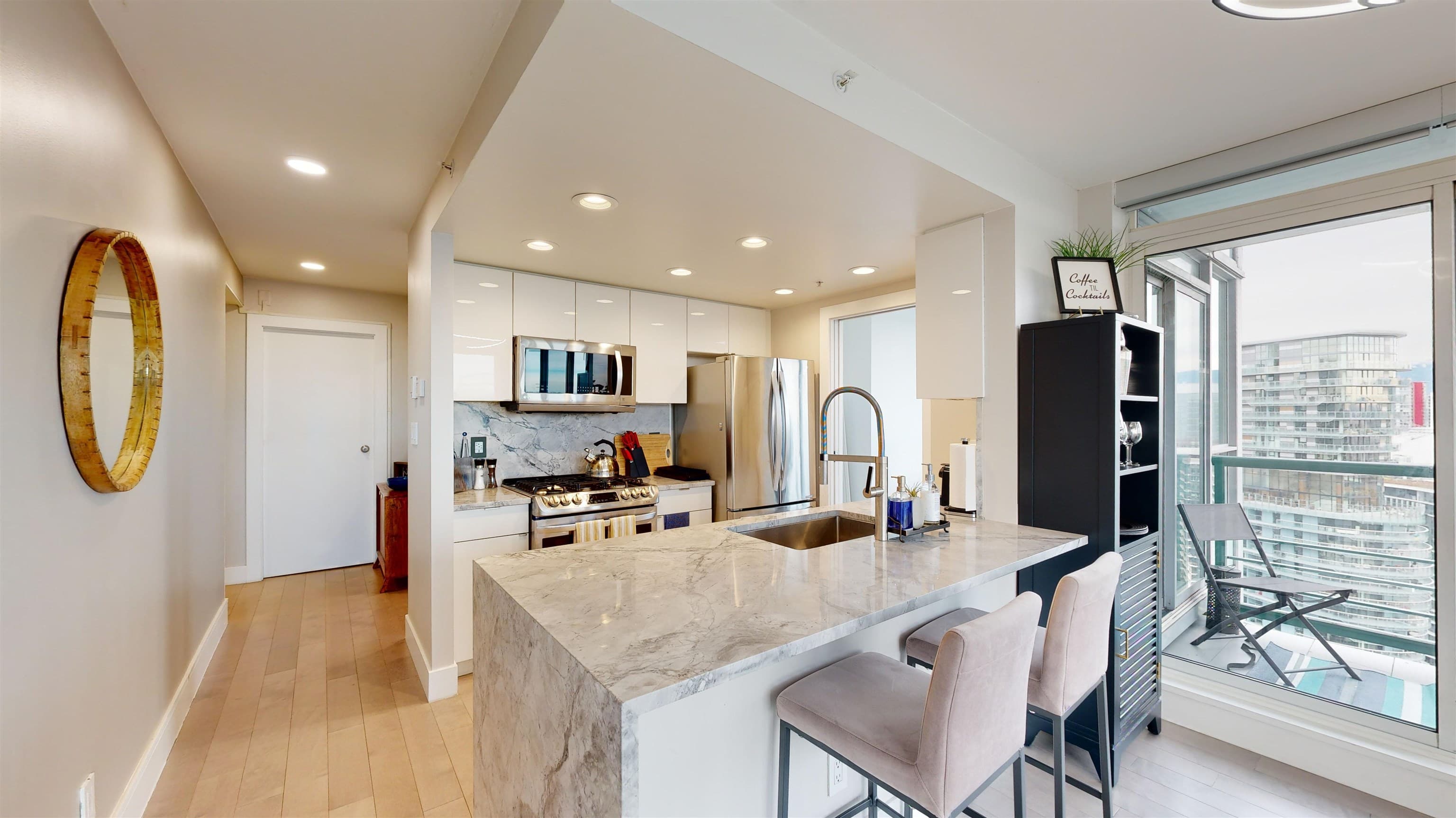 3103 - 1033 Marinaside Crescent, Vancouver, V6Z 3A3 — photo 5