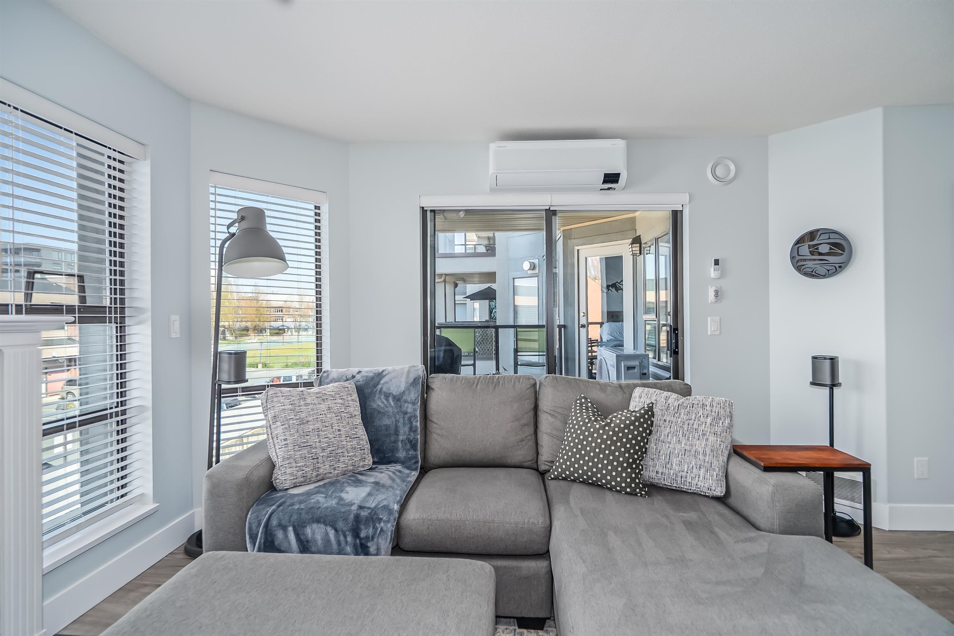 305 - 15241 18 Avenue, Surrey, V4A 1W9 — photo 4