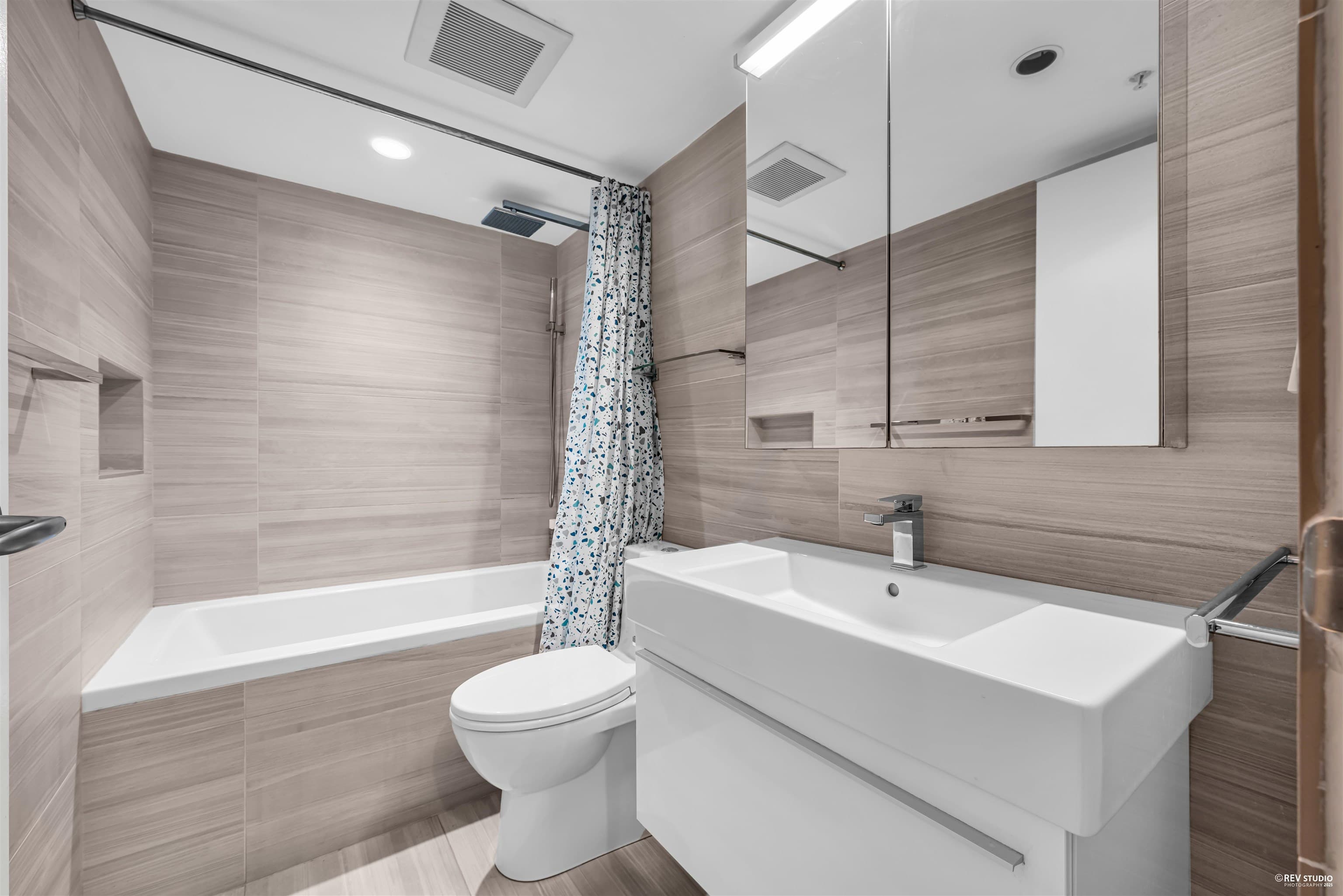 1007 - 1331 W Georgia Street, Vancouver, V6E 4P1 — photo 5
