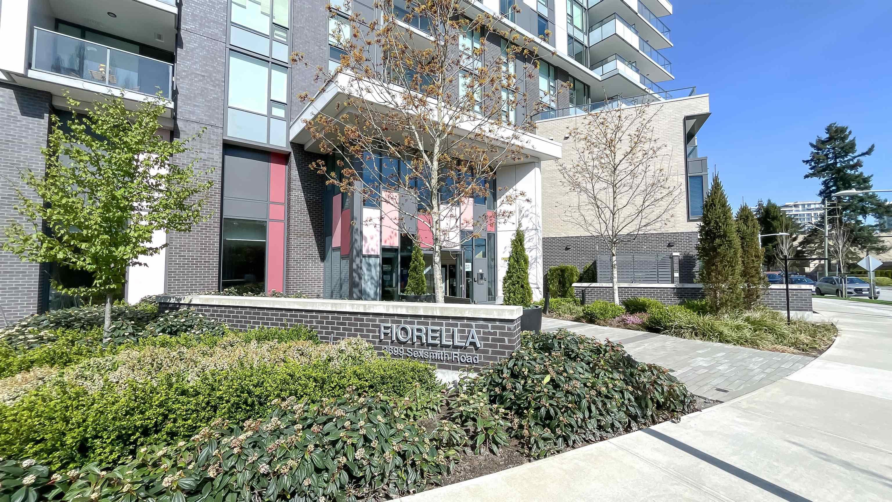 416 - 3699 Sexsmith Road, Richmond, V6X 0W4 — photo 2