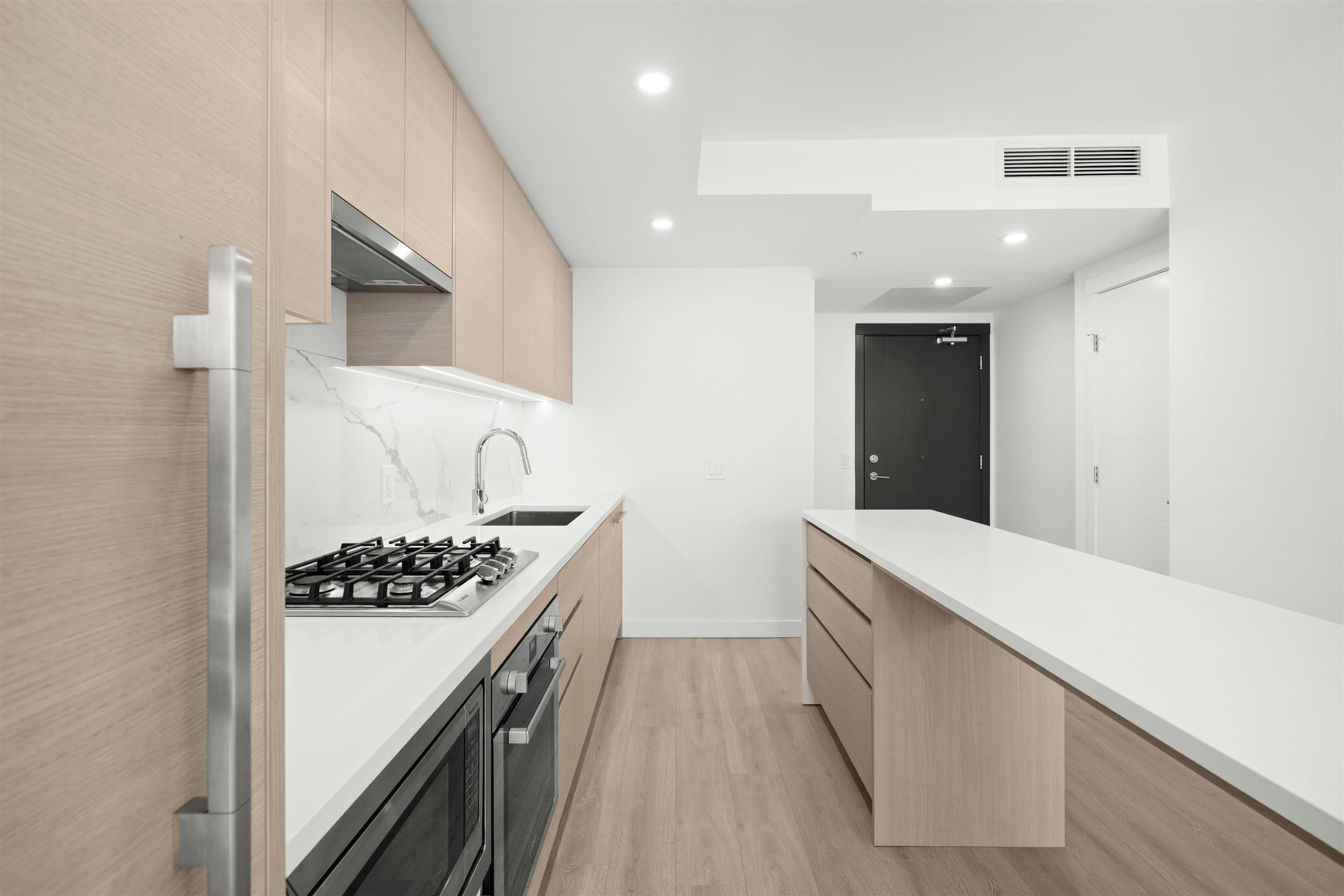1003 - 823 Carnarvon Street, New Westminster, V3M 0N5 — photo 4
