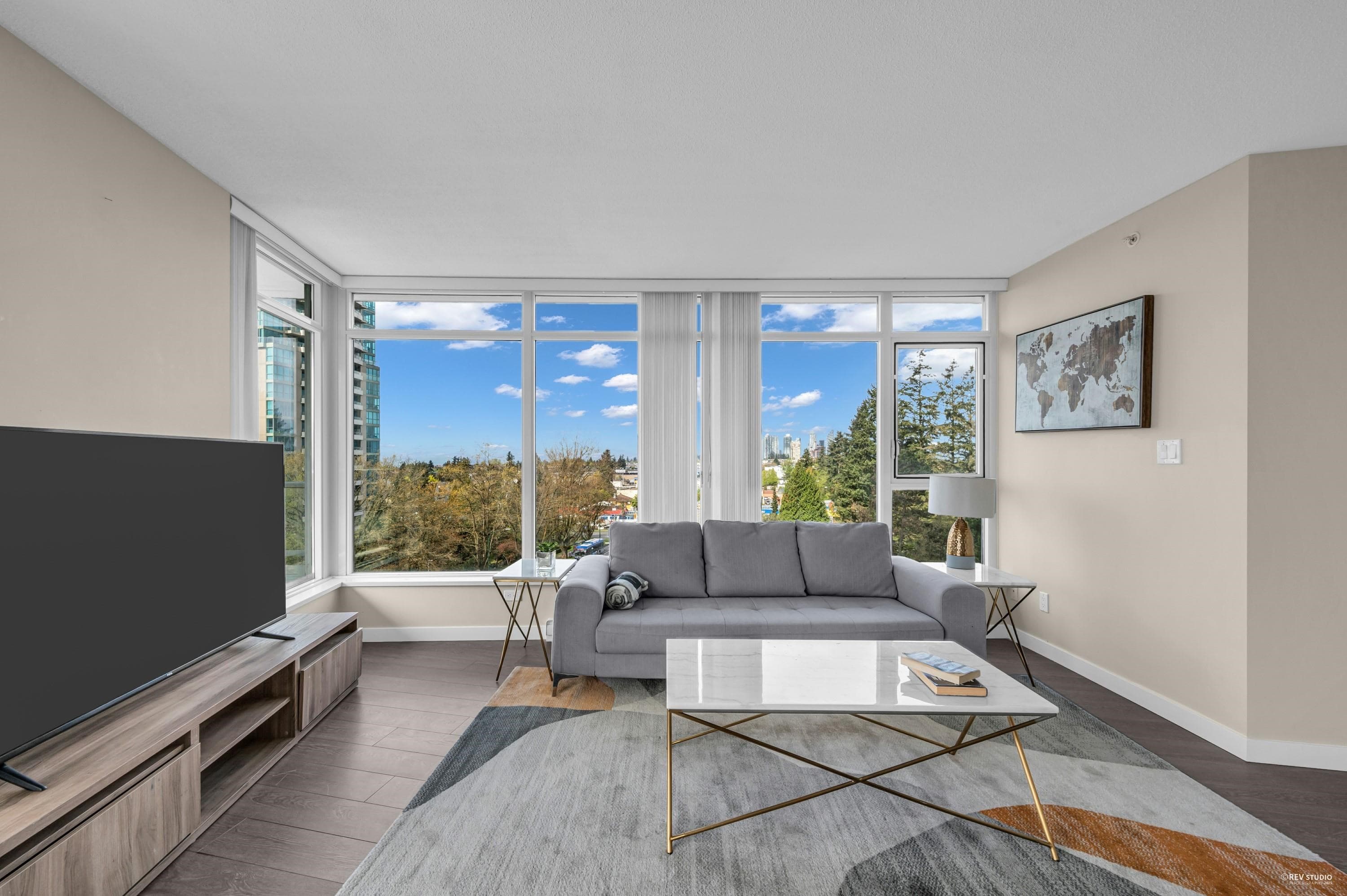 807 - 6688 Arcola Street, Burnaby, V5E 0B3 — photo 3