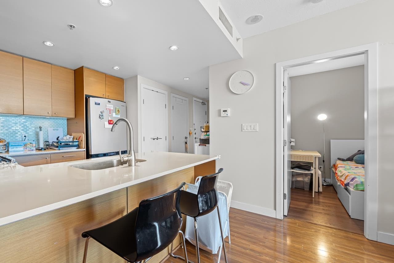 1202 - 7373 Westminster Highway, Richmond, V6X 0B5 — photo 5
