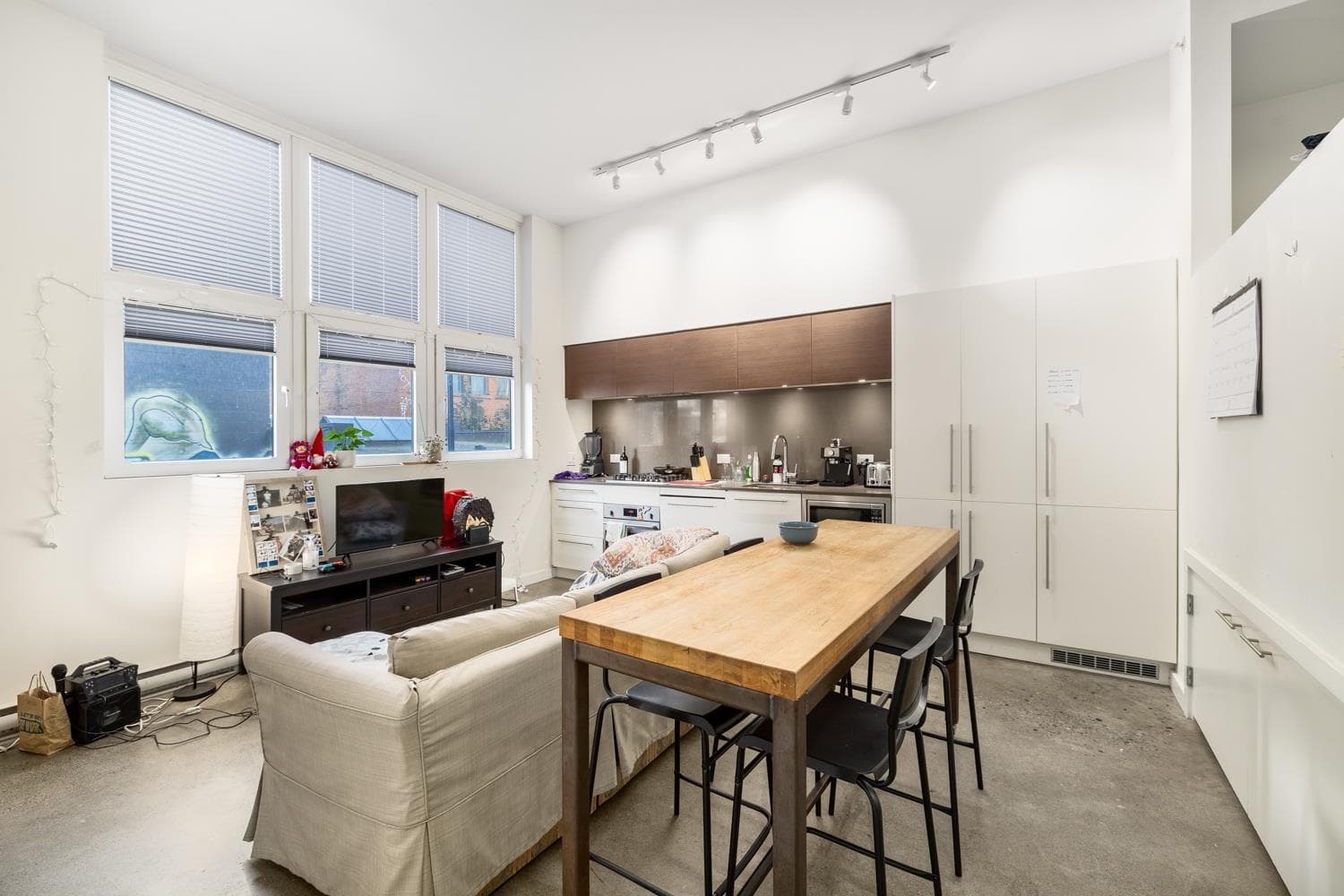 208 - 150 E Cordova Street, Vancouver, V6A 0E7 — photo 2
