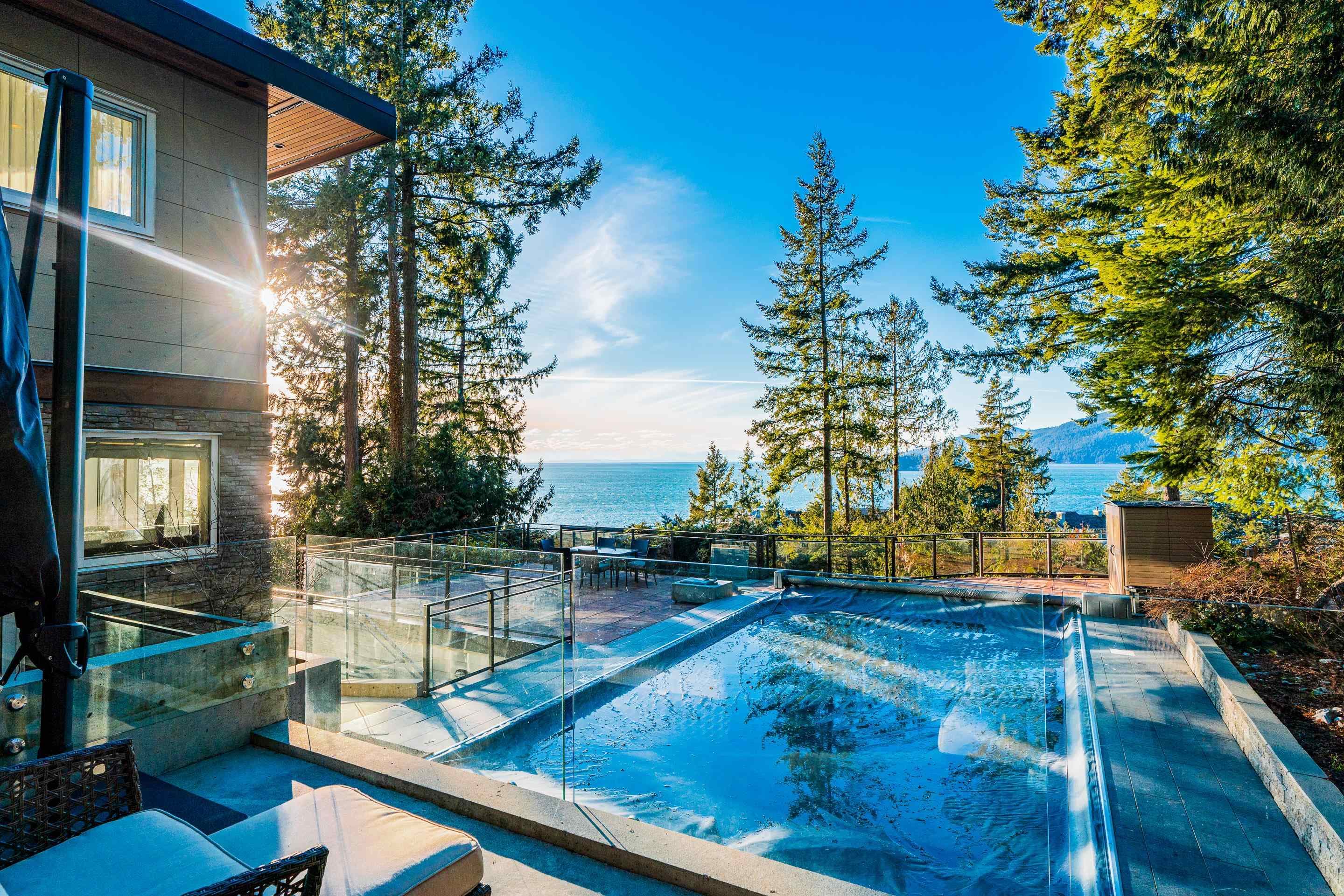 5290 Gulf Place, West Vancouver, V7W 2V9 — photo 3