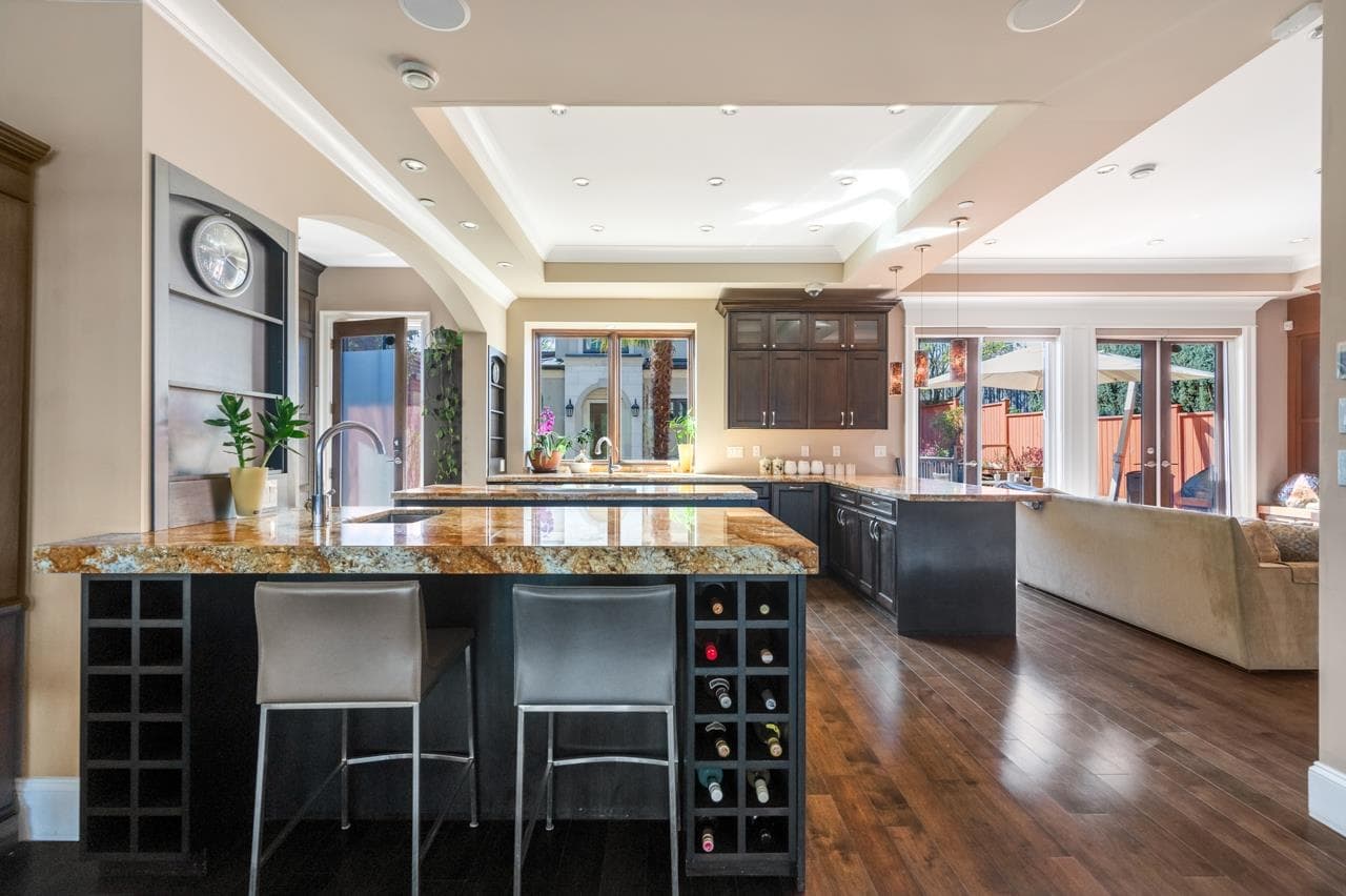 4320 W 8th Avenue, Vancouver, V6R 2A1 — photo 3