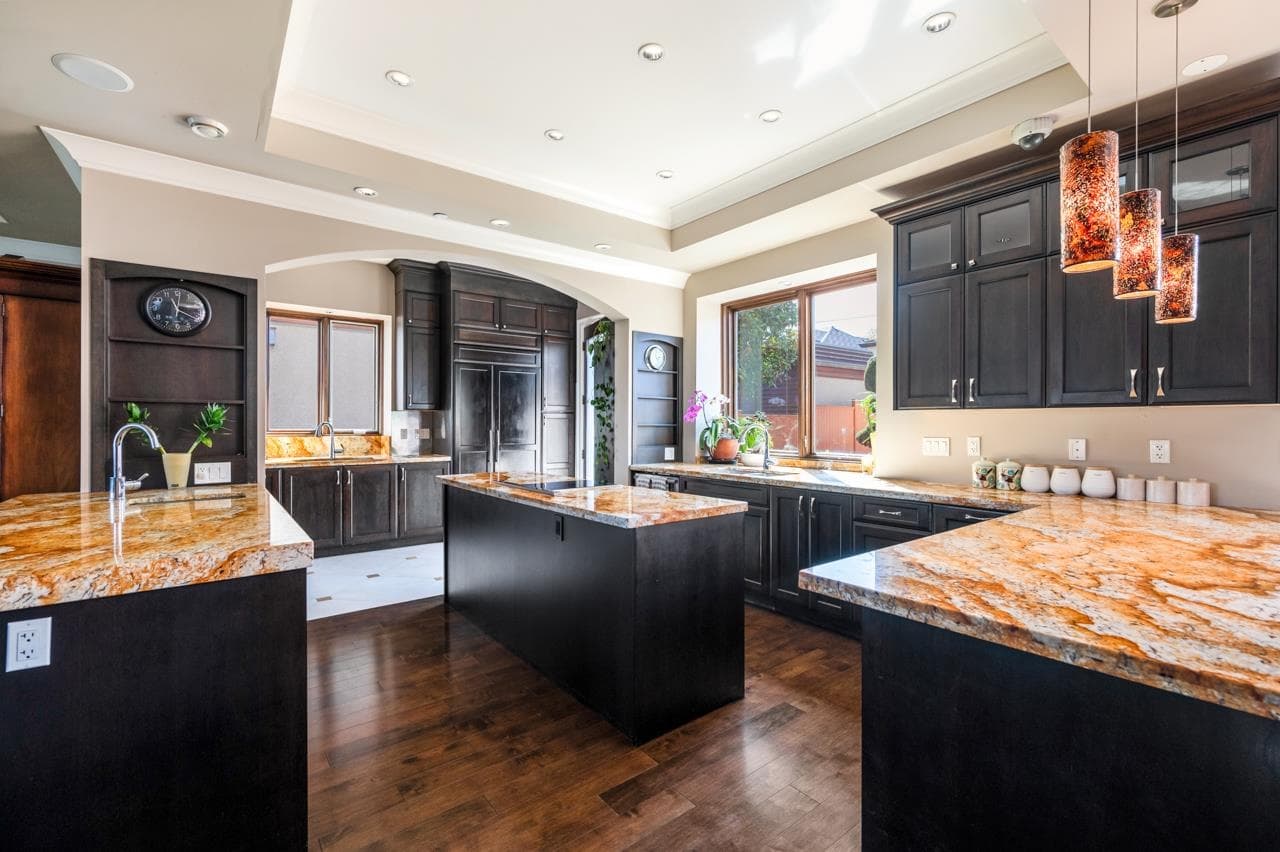 4320 W 8th Avenue, Vancouver, V6R 2A1 — photo 5
