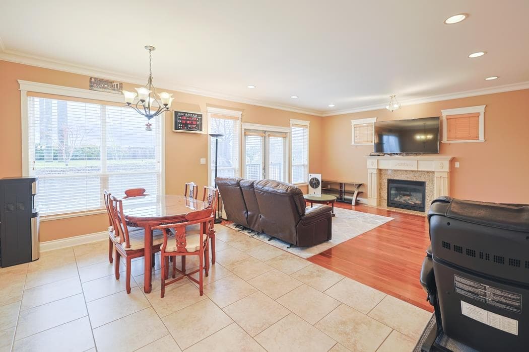 3102 Robson Drive, Coquitlam, V3E 2R8 — photo 3