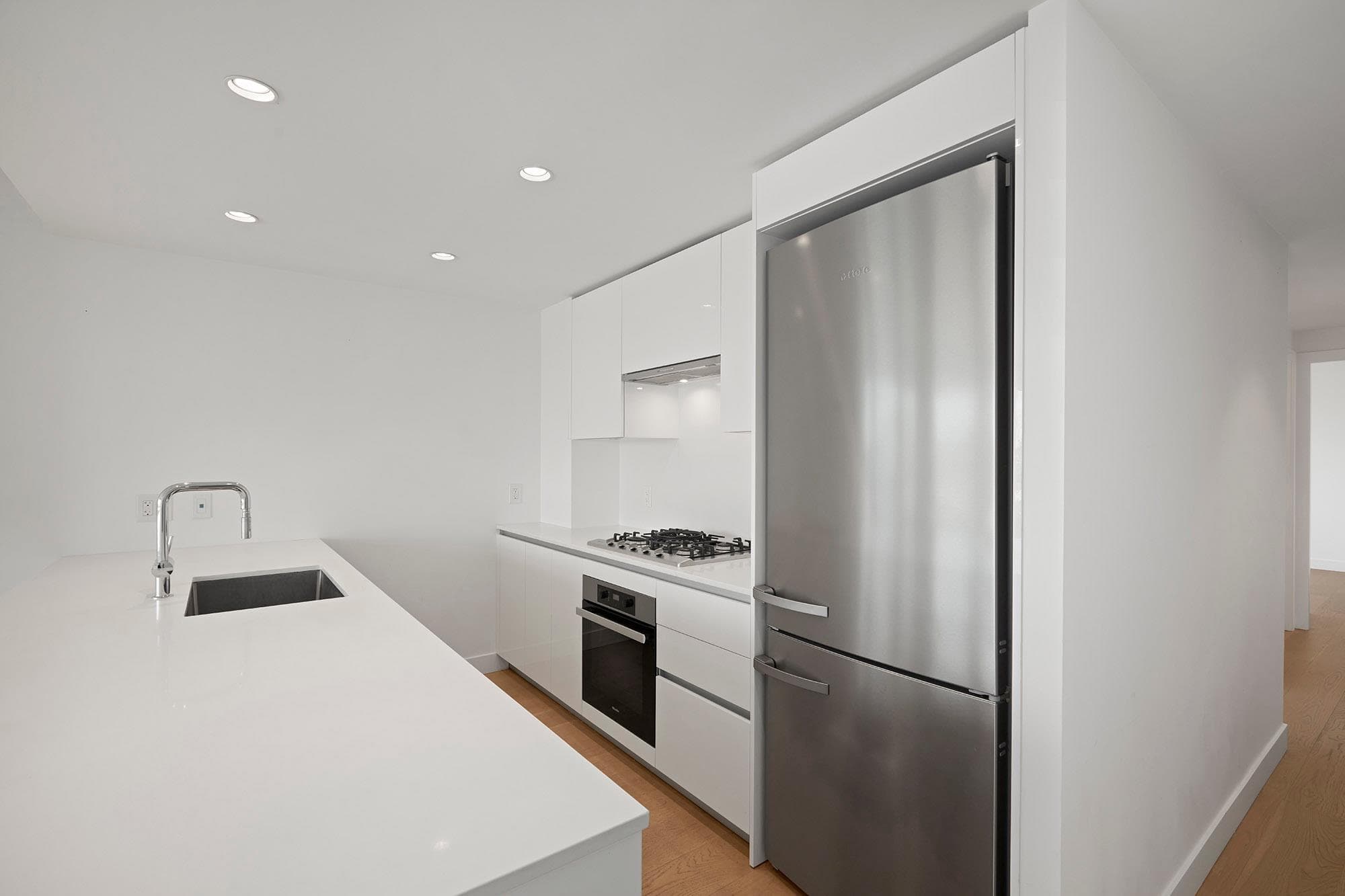 703 - 5788 Gilbert Road, Richmond, V6X 1B7 — photo 2
