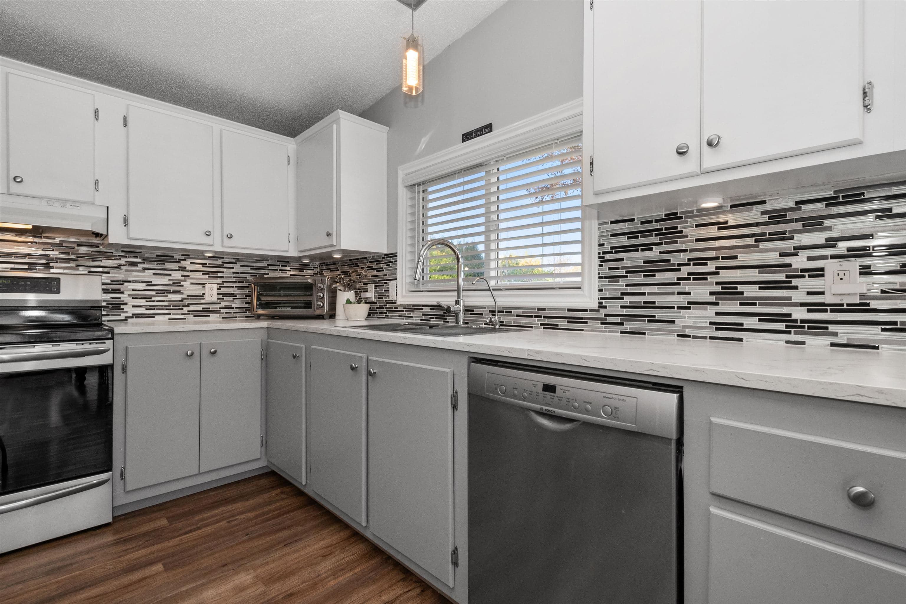 13 - 41168 Lougheed Highway, Mission, V0M 1G0 — photo 5