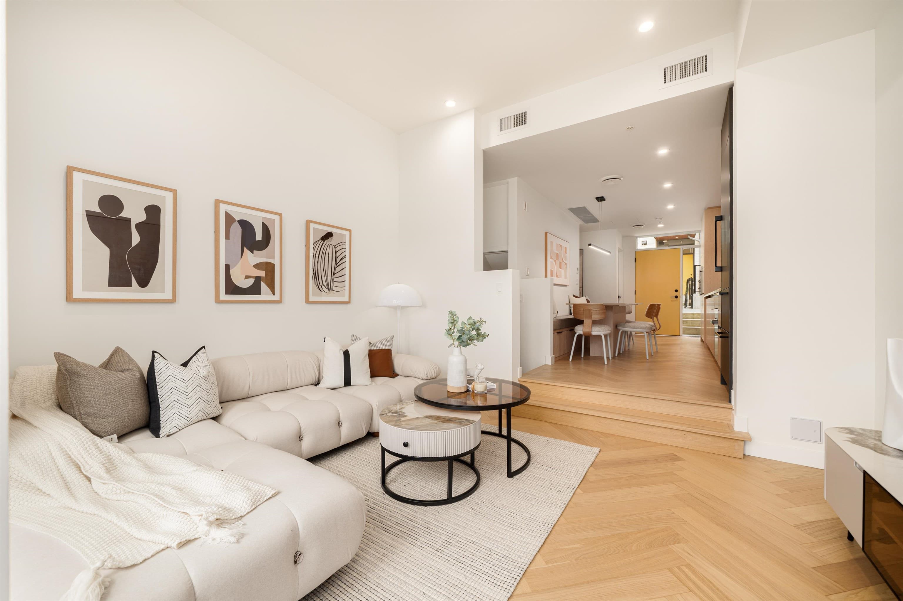 11 - 6778 Oak Street, Vancouver, V6P 0L2 — photo 1