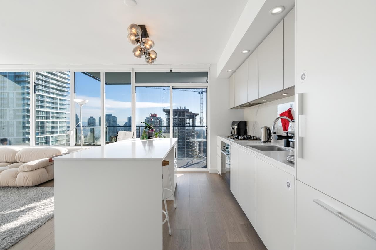 2602 - 6537 Telford Avenue, Burnaby, V5H 0K9 — photo 4