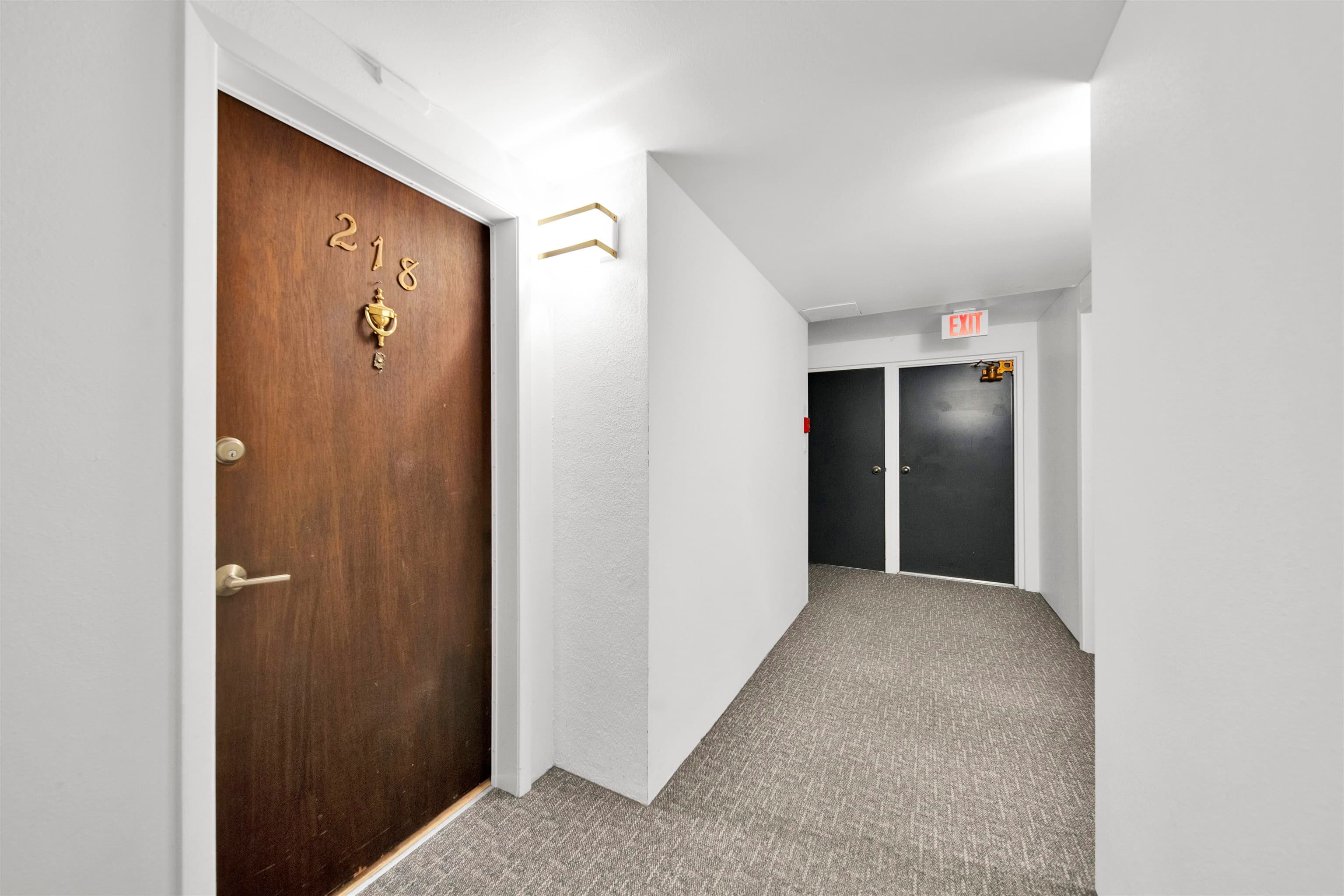 218 - 9300 Glenacres Drive, Richmond, V7A 1Y8 — photo 1