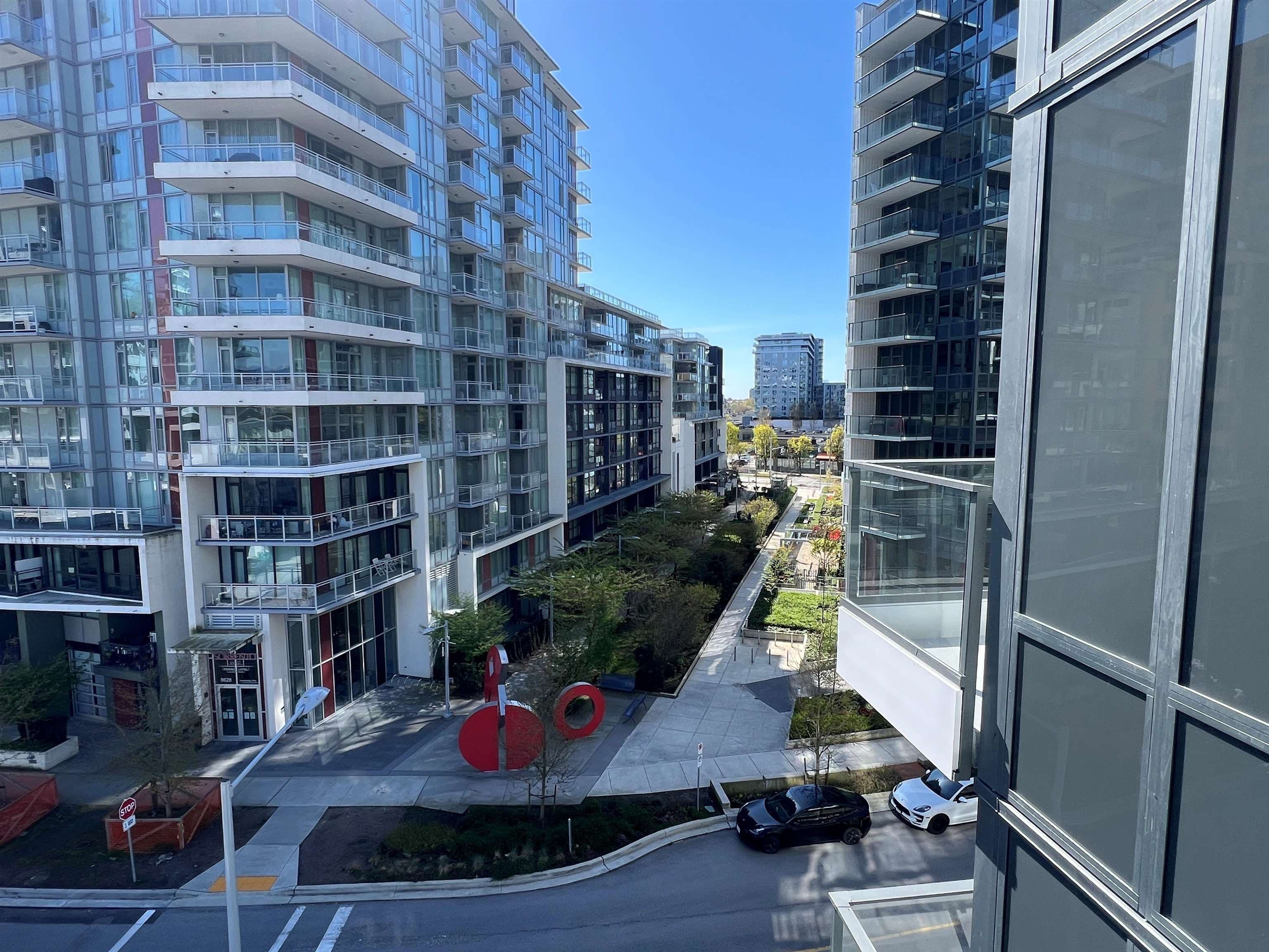 581 - 8671 Hazelbridge Way, Richmond, V6X 1R3 — photo 3