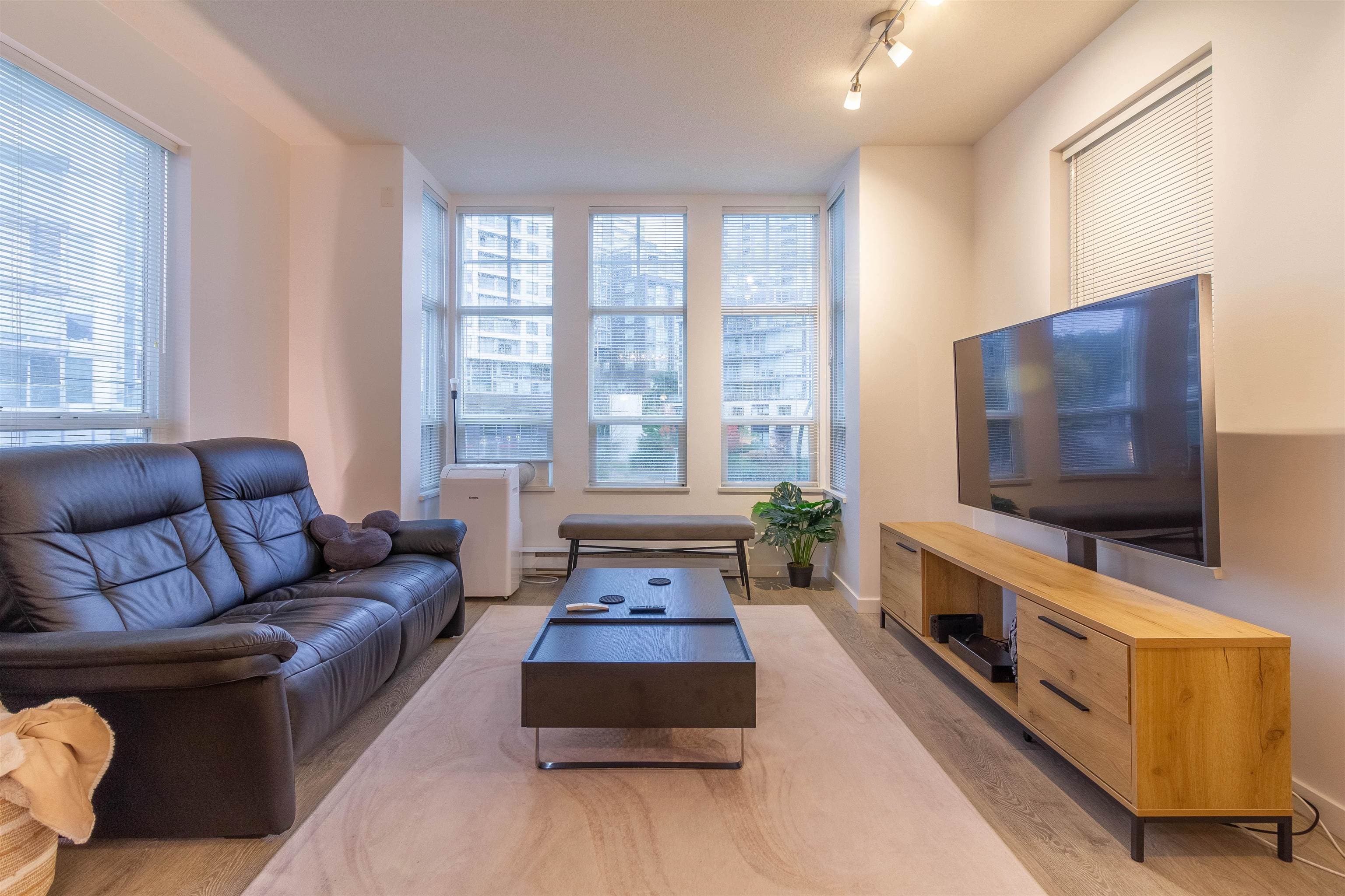314 - 3651 Foster Avenue, Vancouver, V5R 0A2 — photo 2