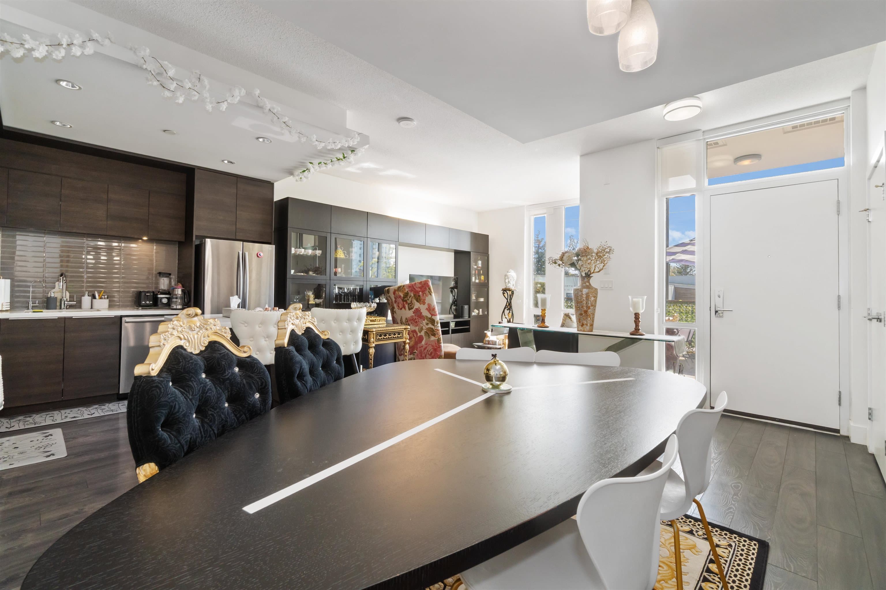 104 - 1550 Fern Street, North Vancouver, V7J 0A9 — photo 3