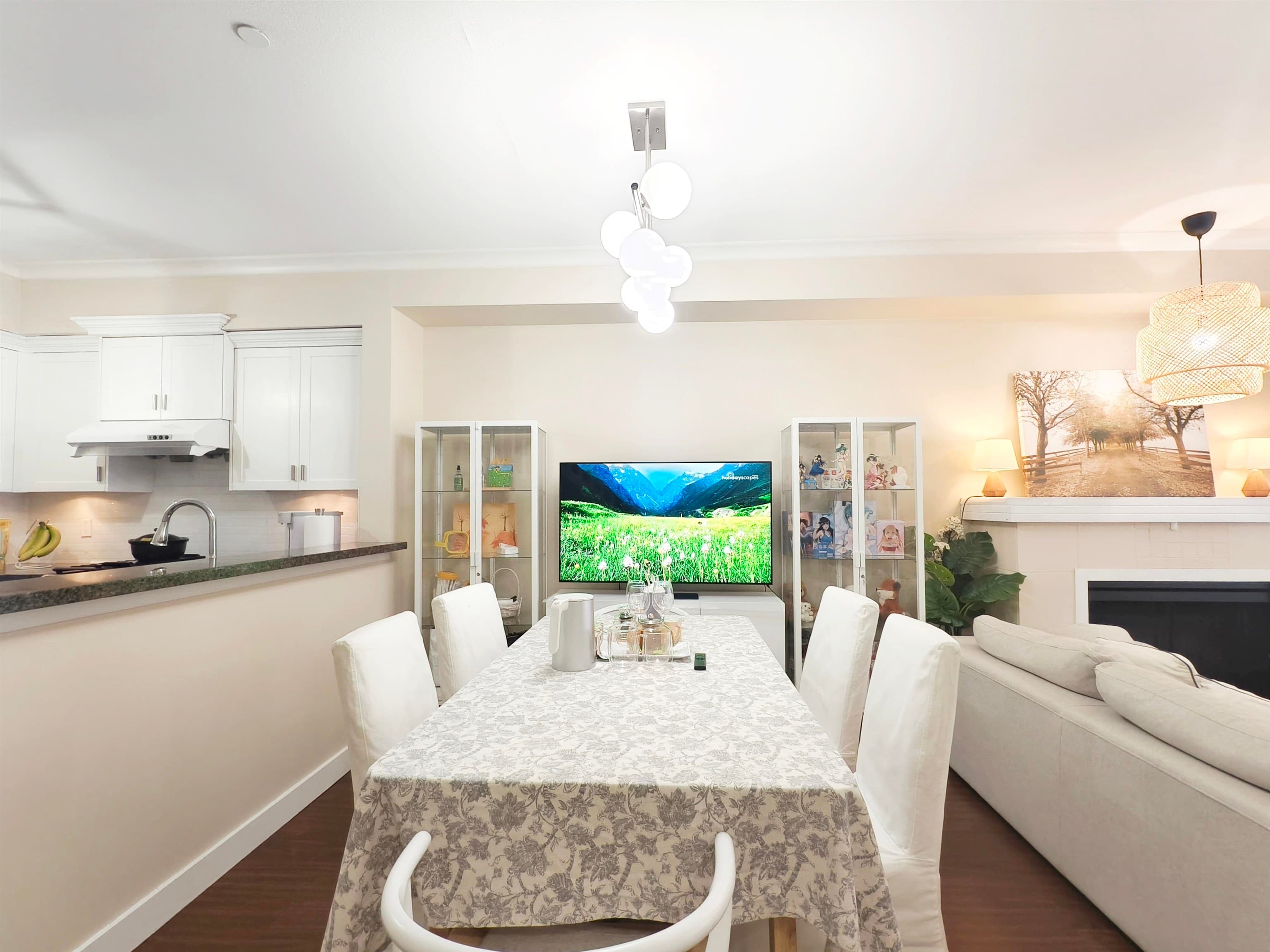 58 - 7388 Macpherson Avenue, Burnaby, V5J 0A1 — photo 2