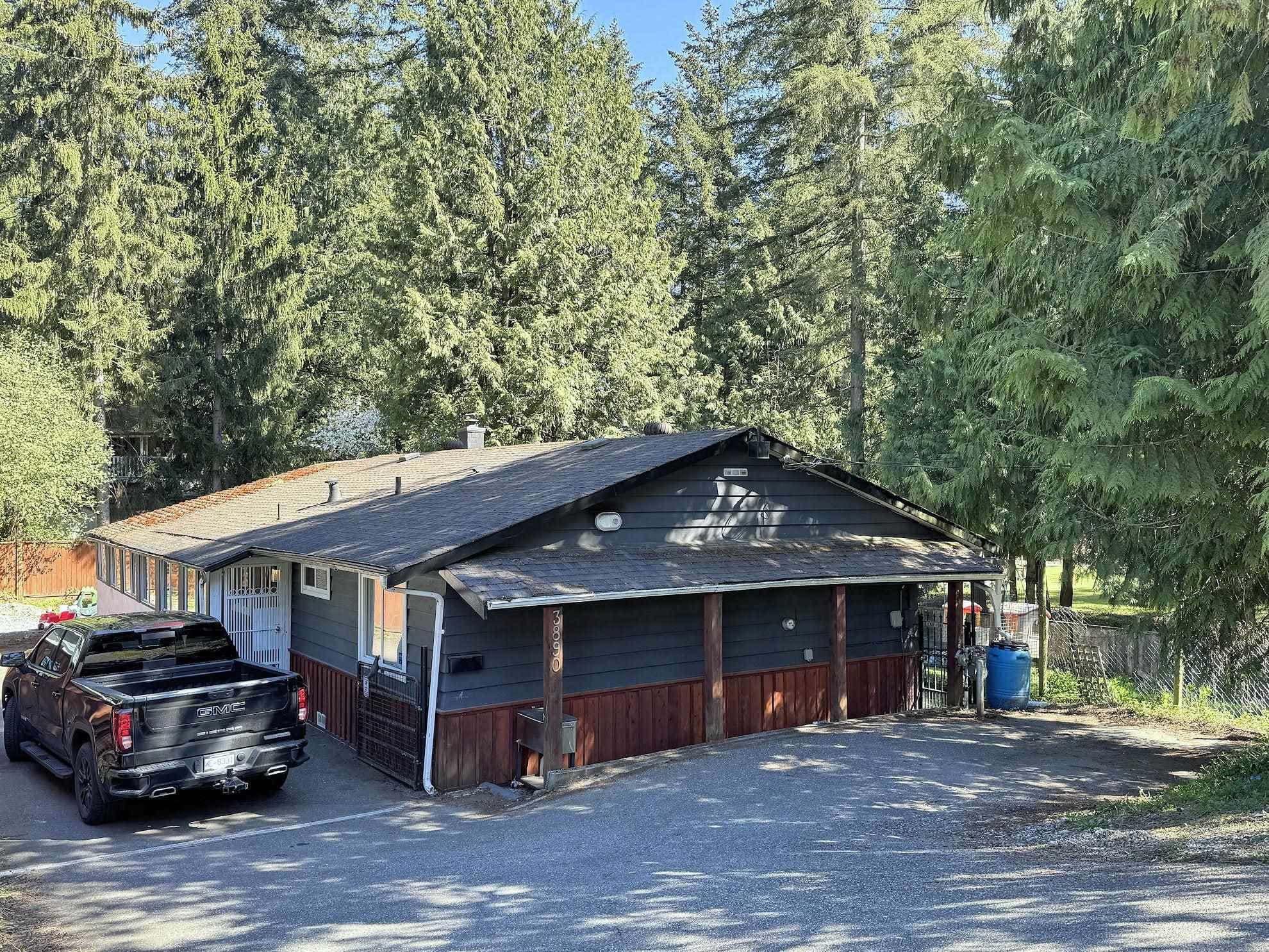 3890 200 Street, Langley, V3A 1K5 — photo 2