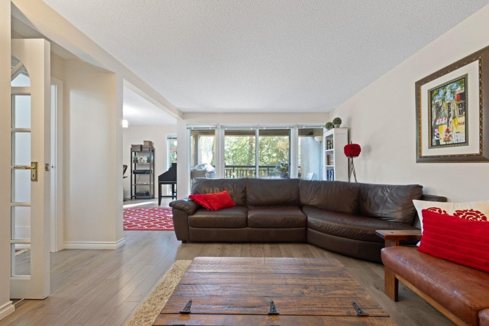 1059 Heritage Boulevard, North Vancouver, V7J 3G7 — photo 4