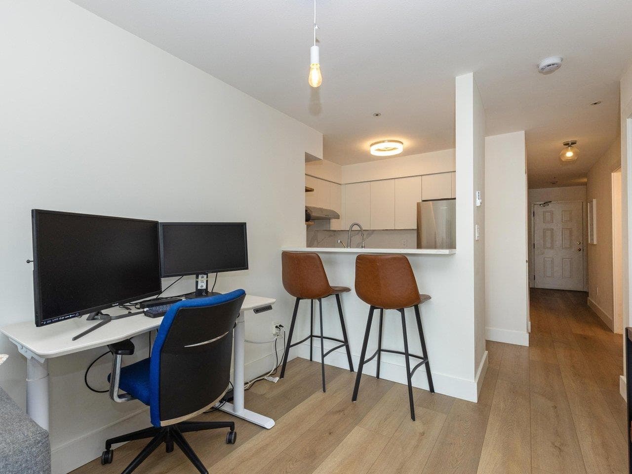 302 - 3505 W Broadway, Vancouver, V6R 2B5 — photo 5