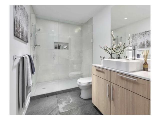 304 - 11703 Fraser Street, Maple Ridge, V2X 2L8 — photo 2