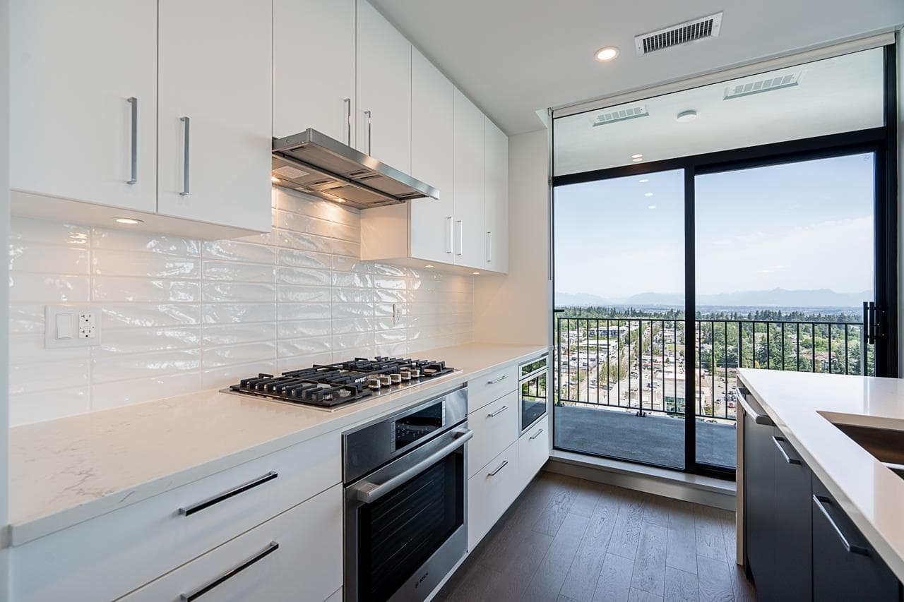 1802 - 1588 Johnston Road, White Rock, V4B 0C5 — photo 5