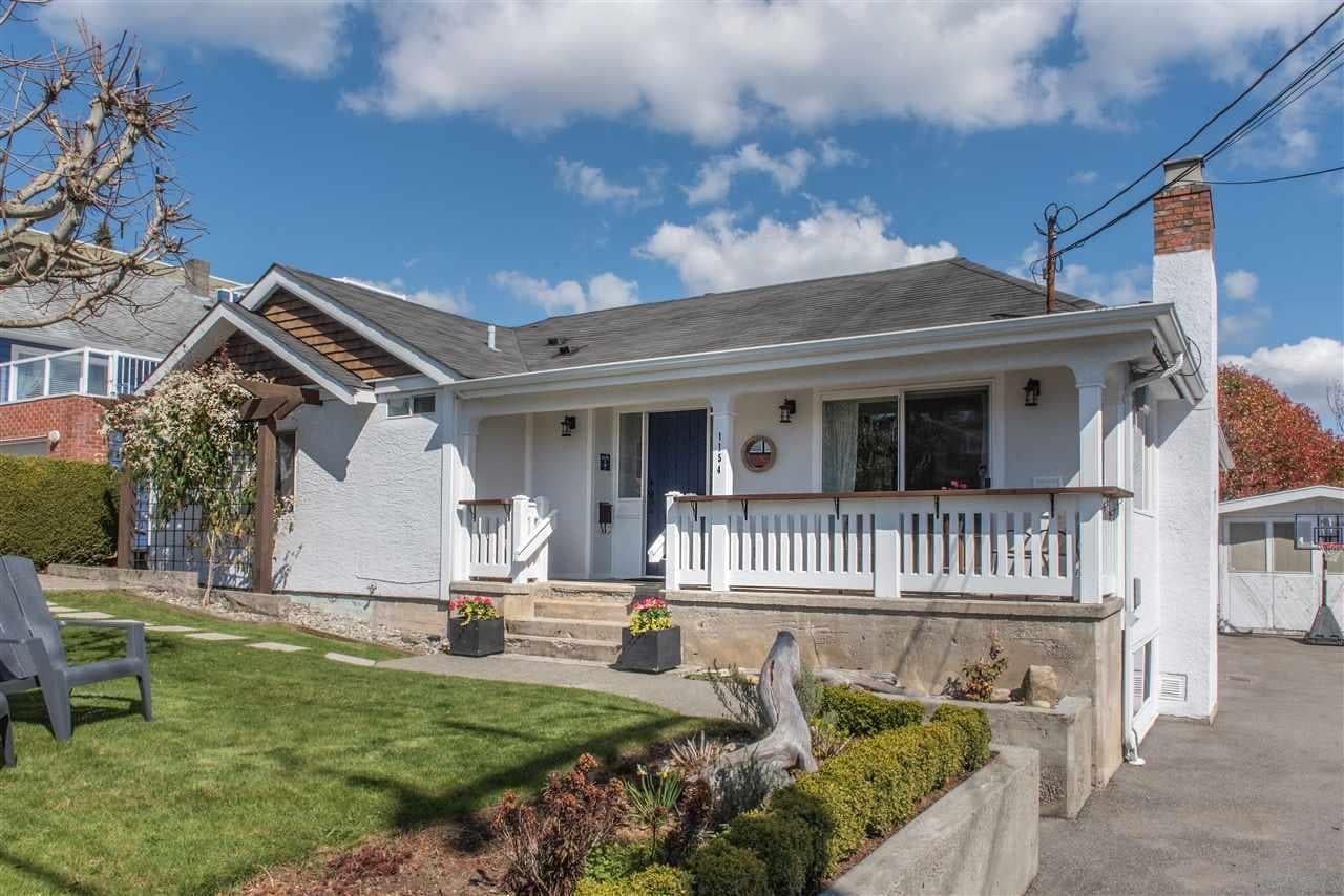 1154 Finlay Street, White Rock, V4B 4K8 — photo 1